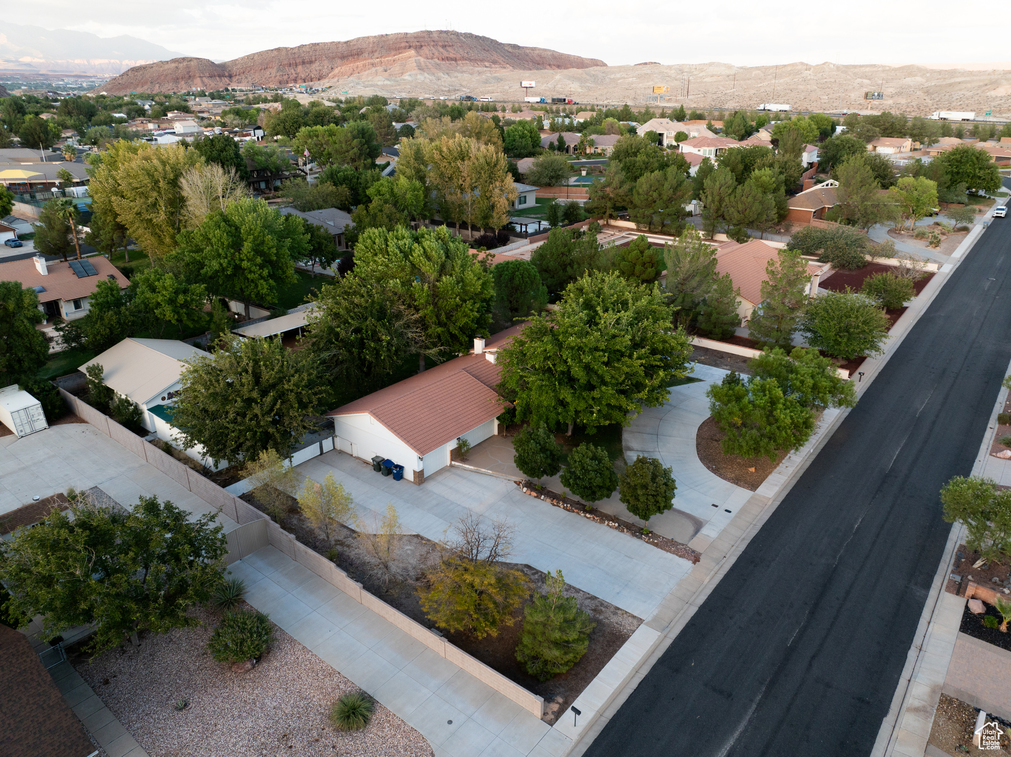 416 DAMASCUS DR