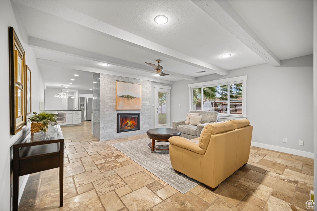 416 DAMASCUS DR