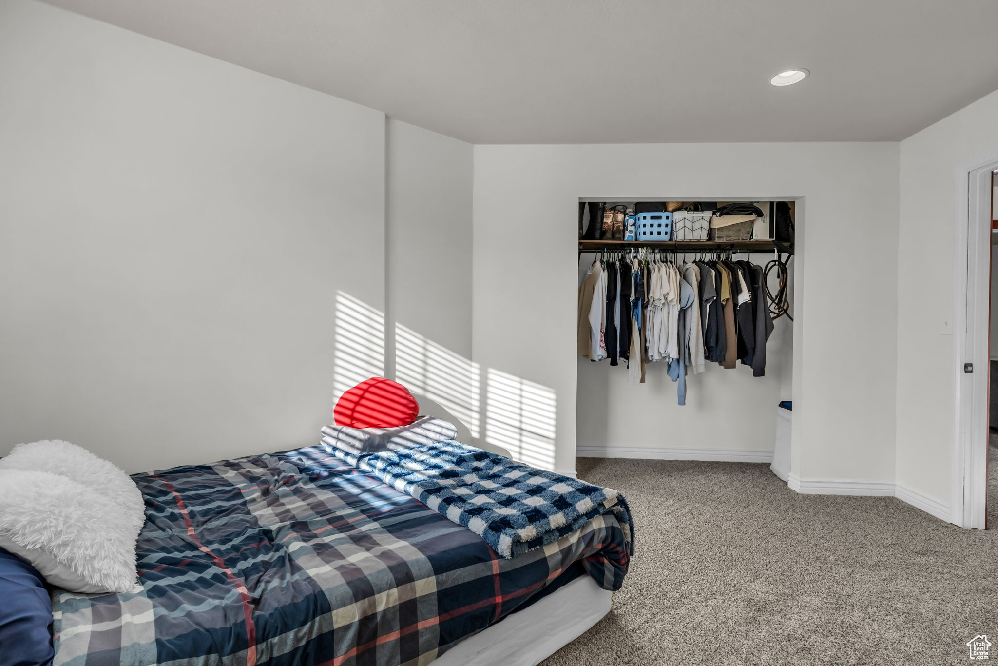 7718 N MOUNTAIN ASH WAY