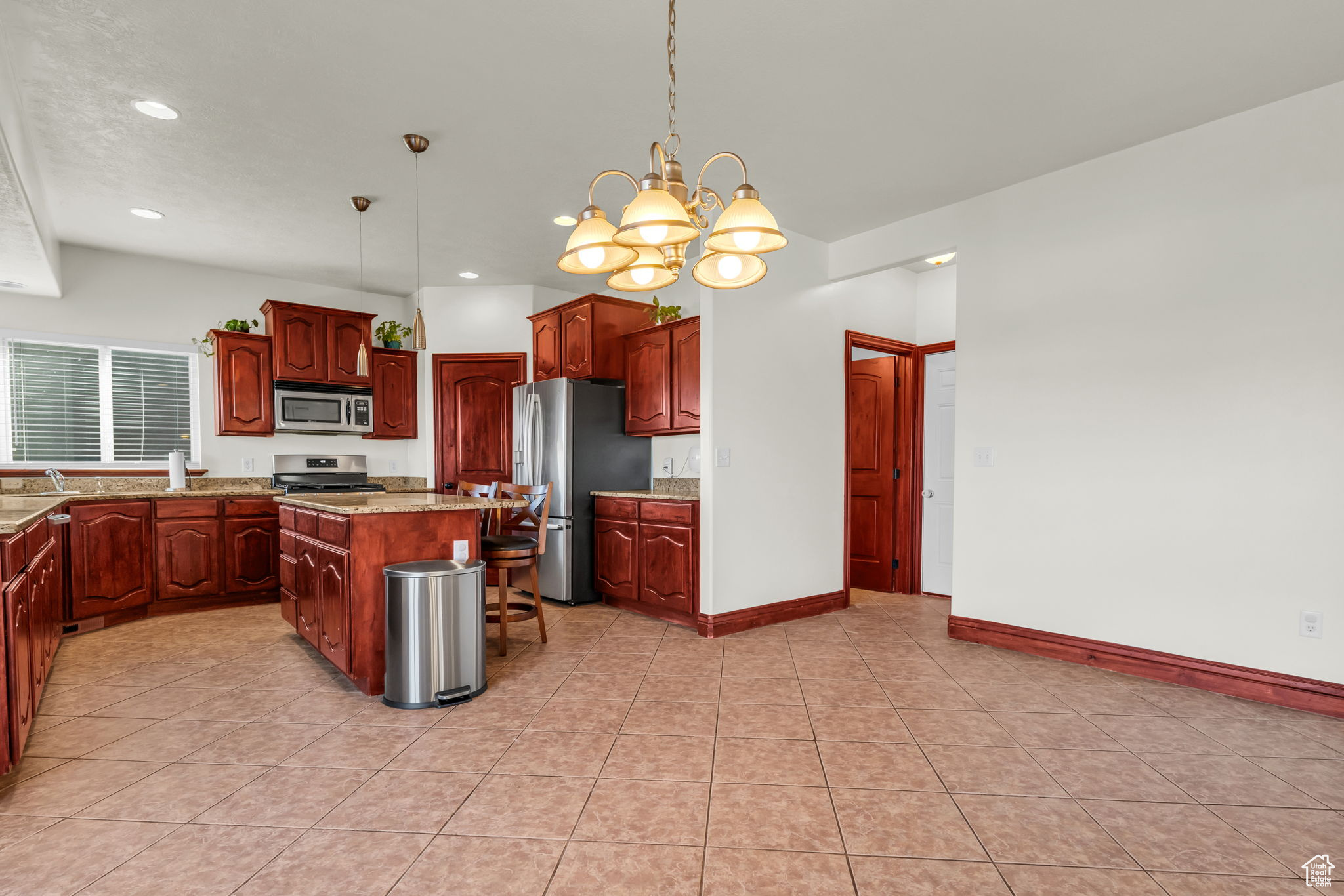 7718 N MOUNTAIN ASH WAY