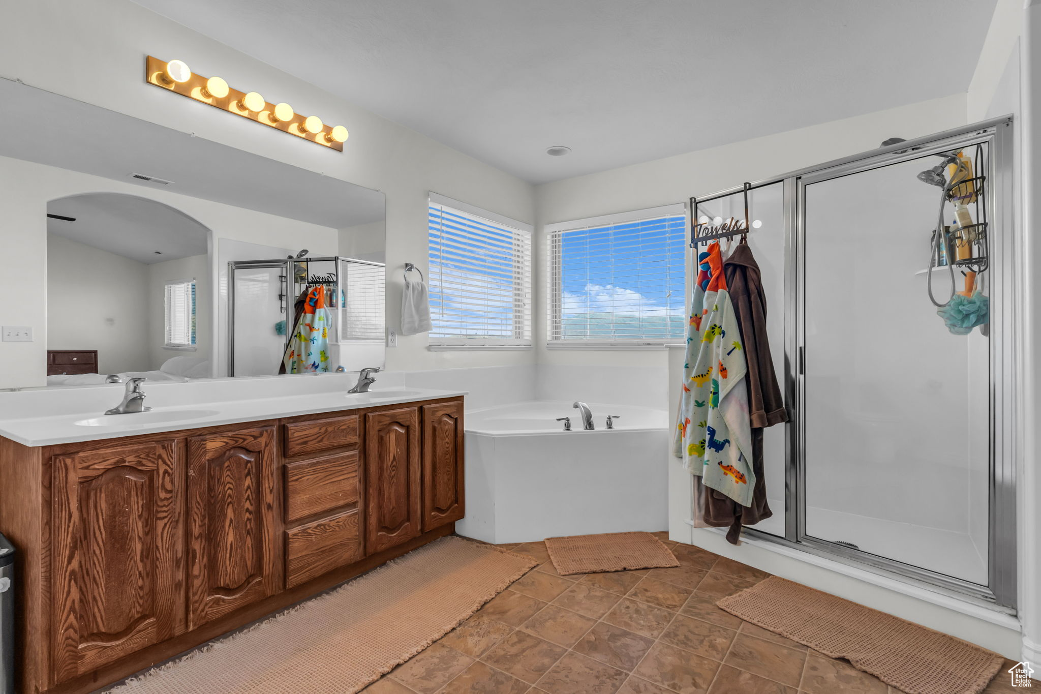 7718 N MOUNTAIN ASH WAY