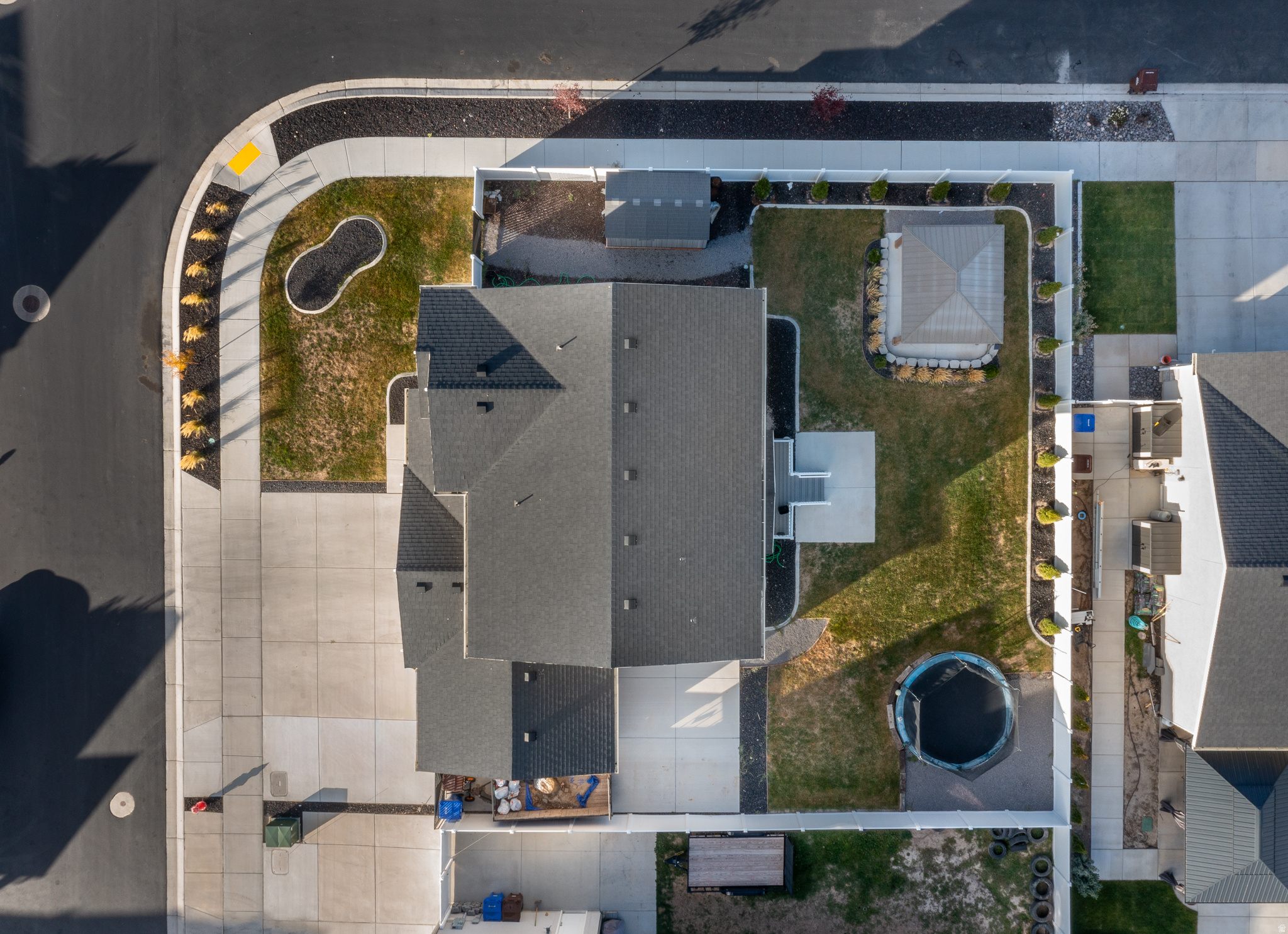 6078 N WHITE ROCK RD