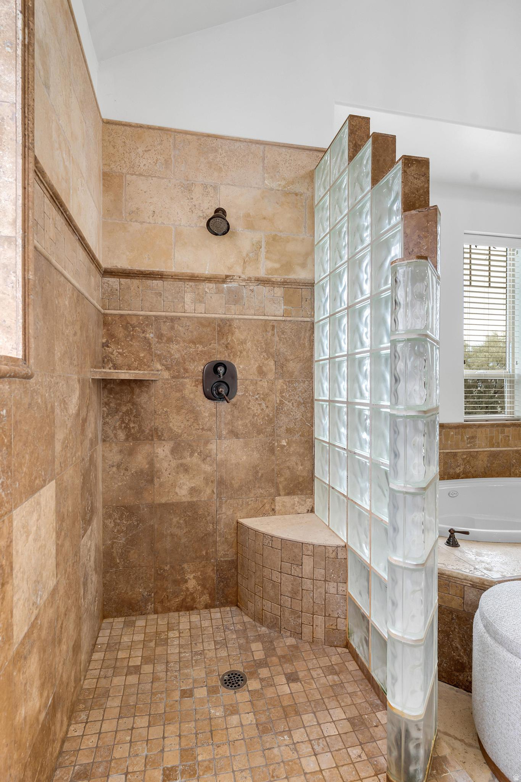 2177 S CENTENNIAL BLVD