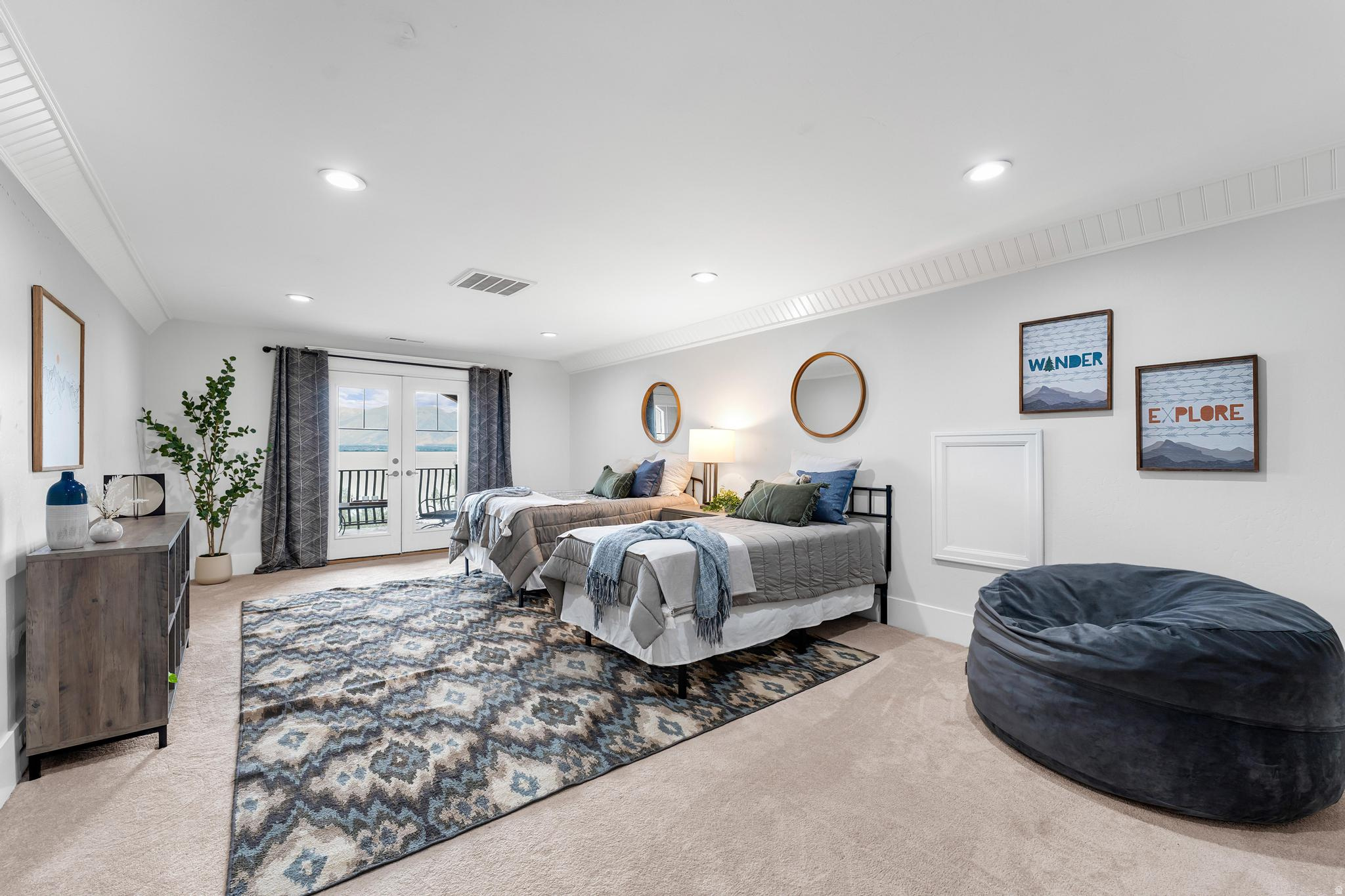 2177 S CENTENNIAL BLVD