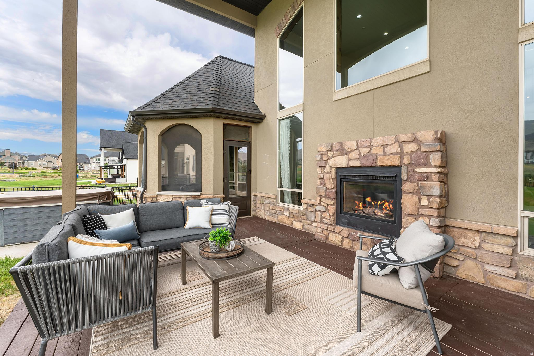 2177 S CENTENNIAL BLVD