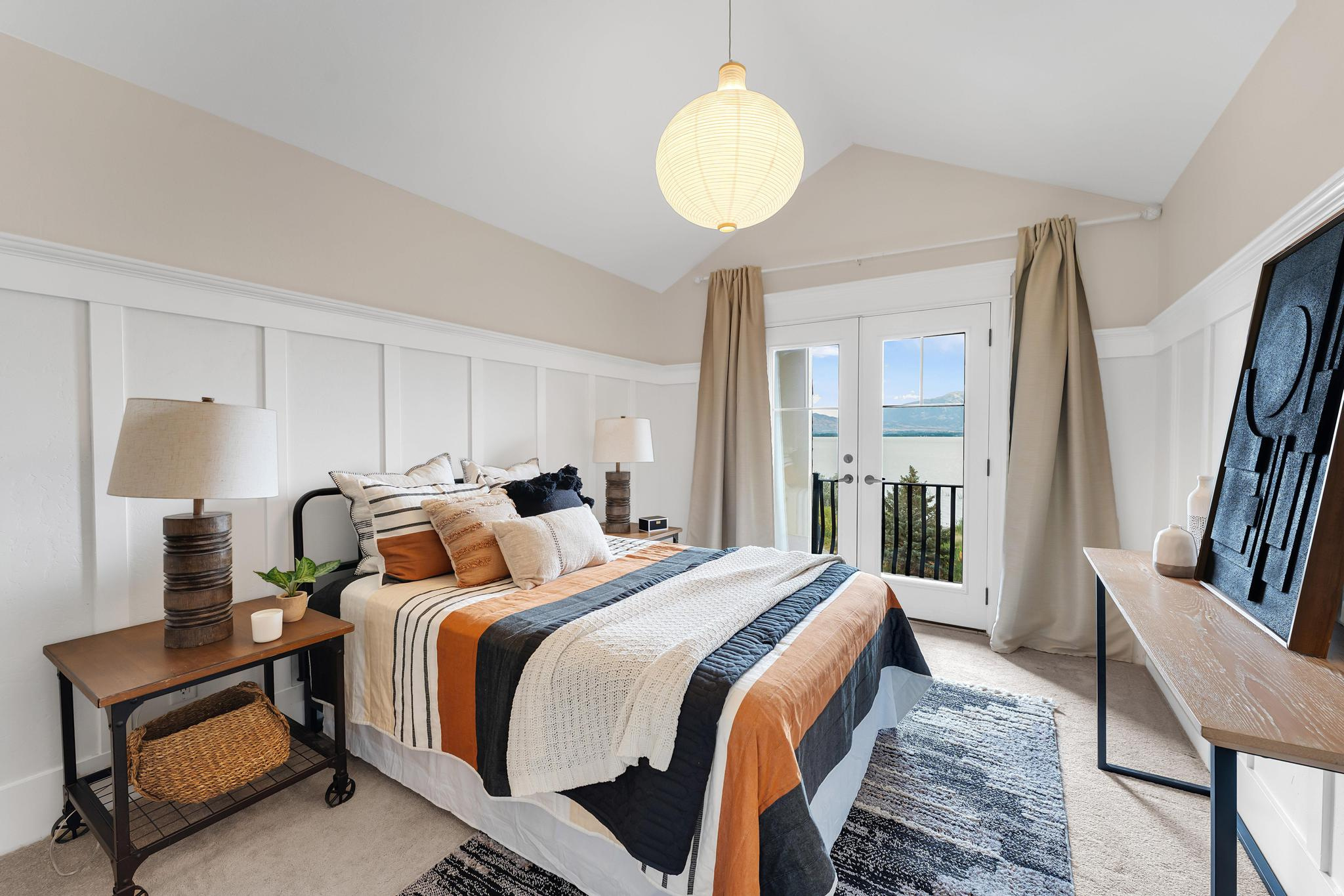 2177 S CENTENNIAL BLVD