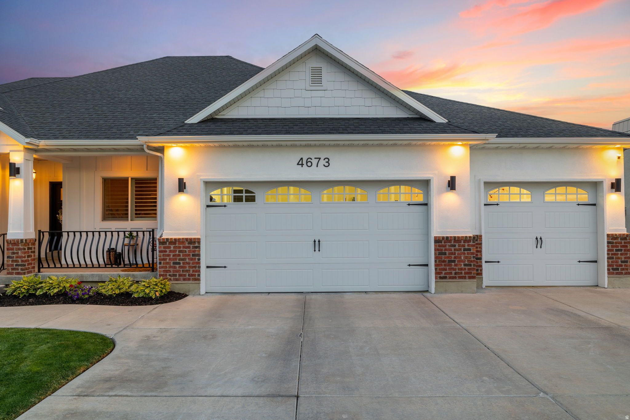 4673 W CANYON VIEW DR