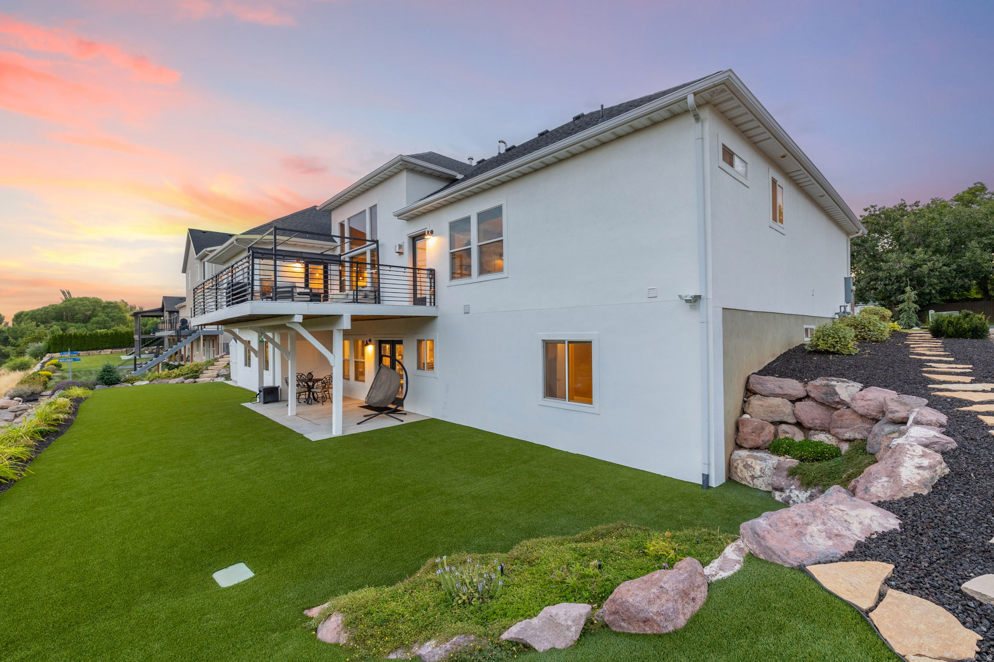 4673 W CANYON VIEW DR