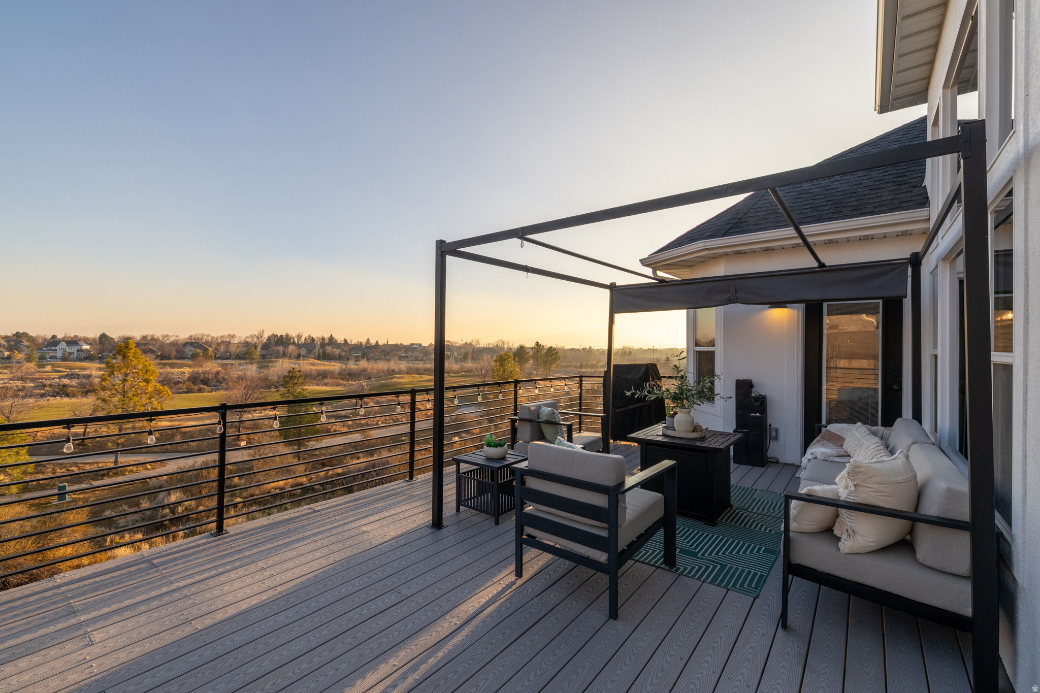 4673 W CANYON VIEW DR