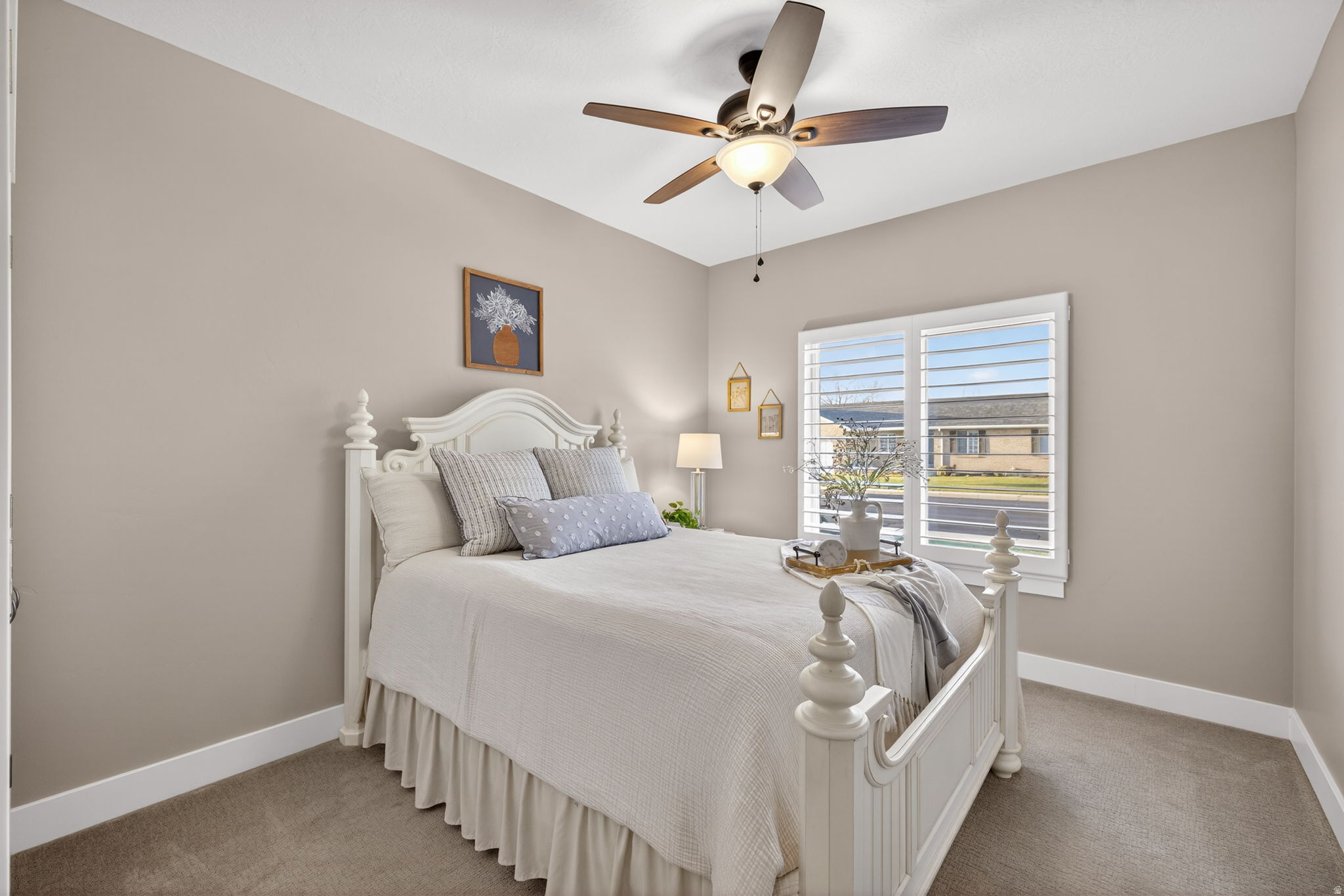 4673 W CANYON VIEW DR