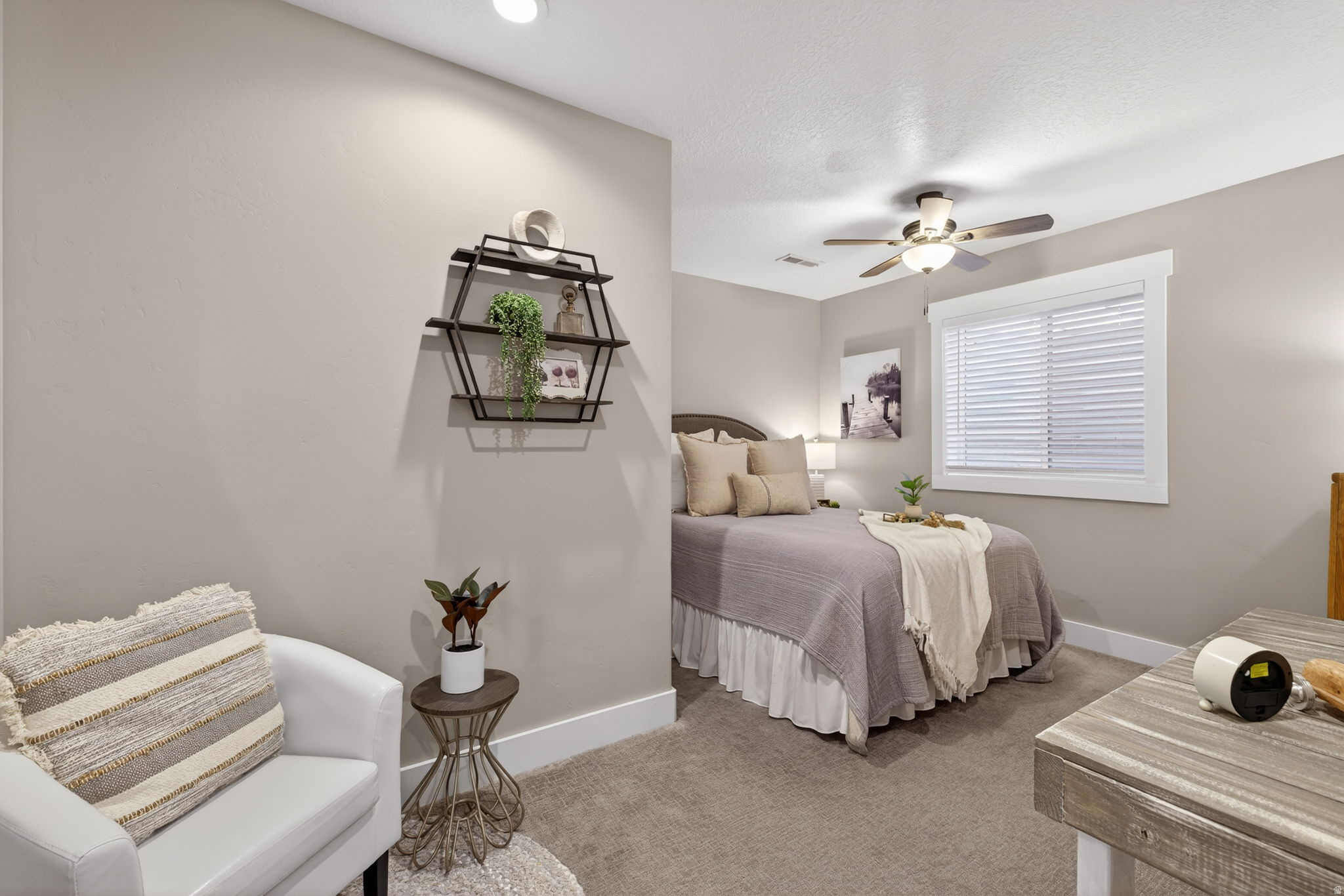 4673 W CANYON VIEW DR