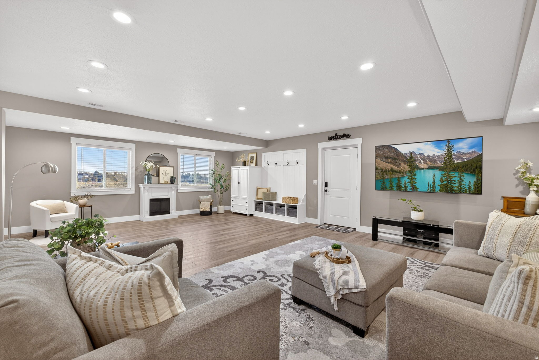 4673 W CANYON VIEW DR