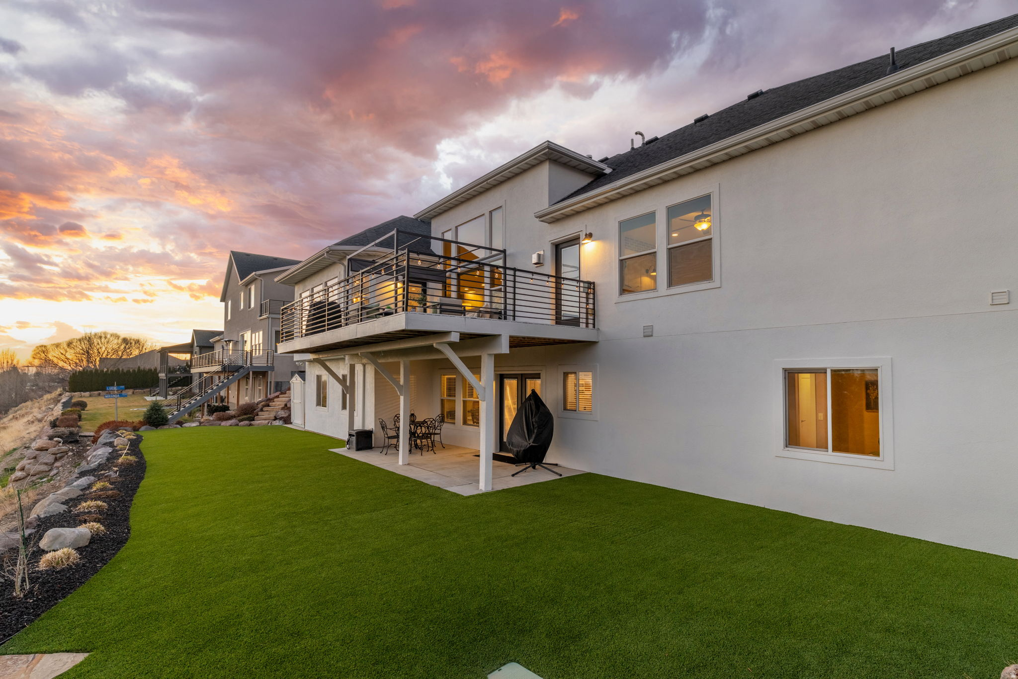 4673 W CANYON VIEW DR