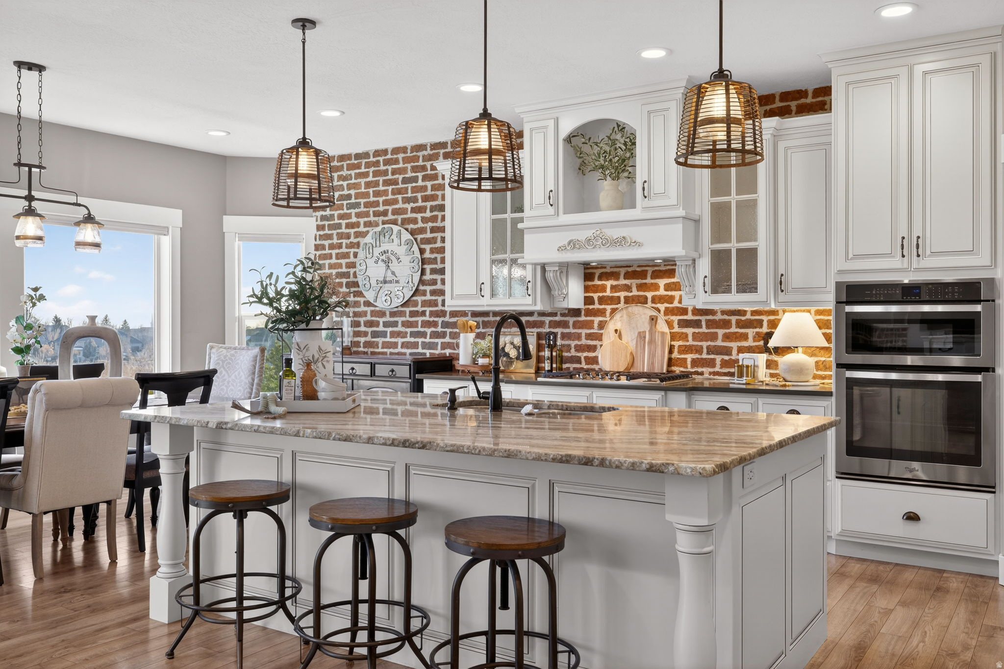 4673 W CANYON VIEW DR