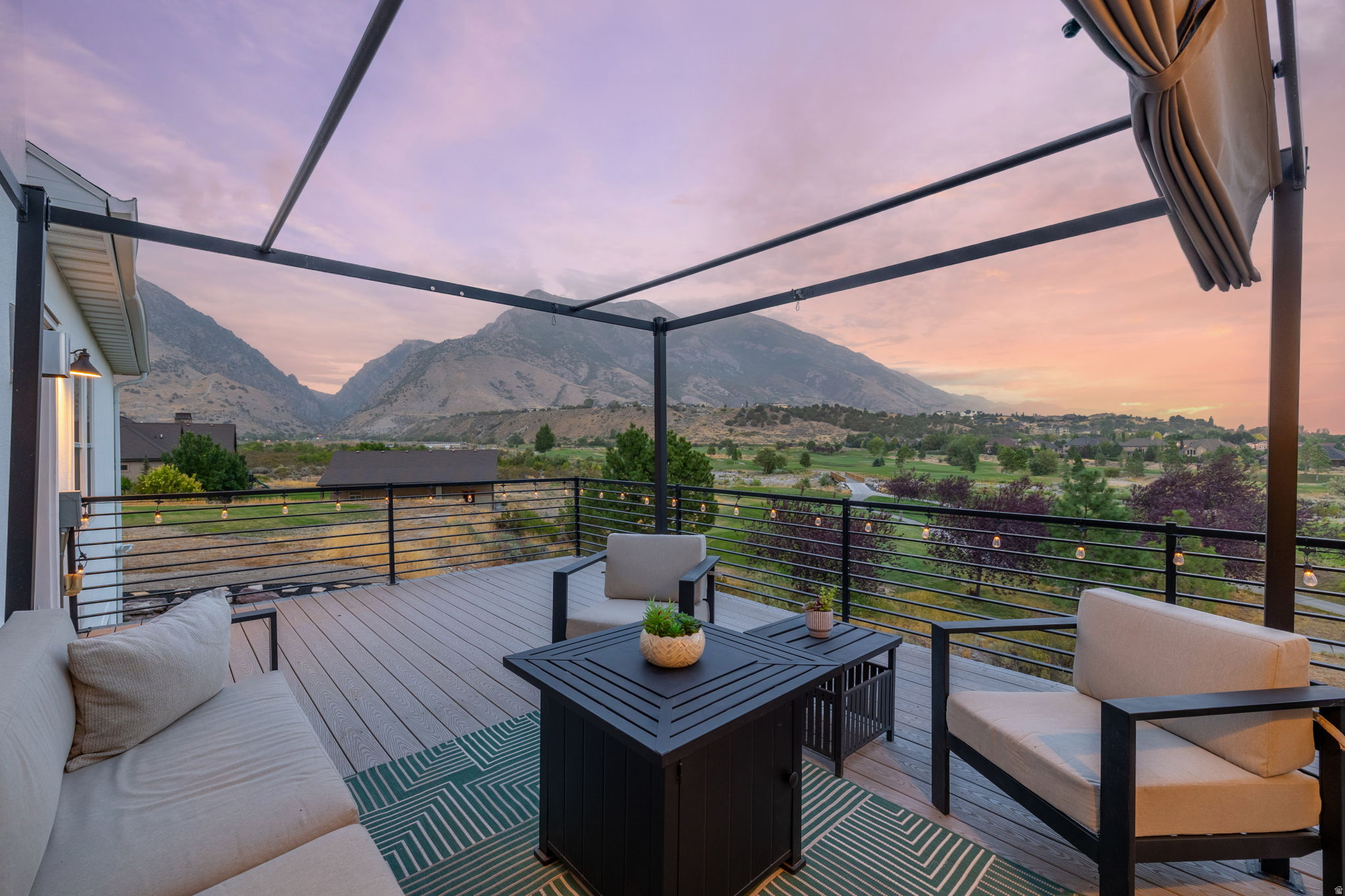 4673 W CANYON VIEW DR