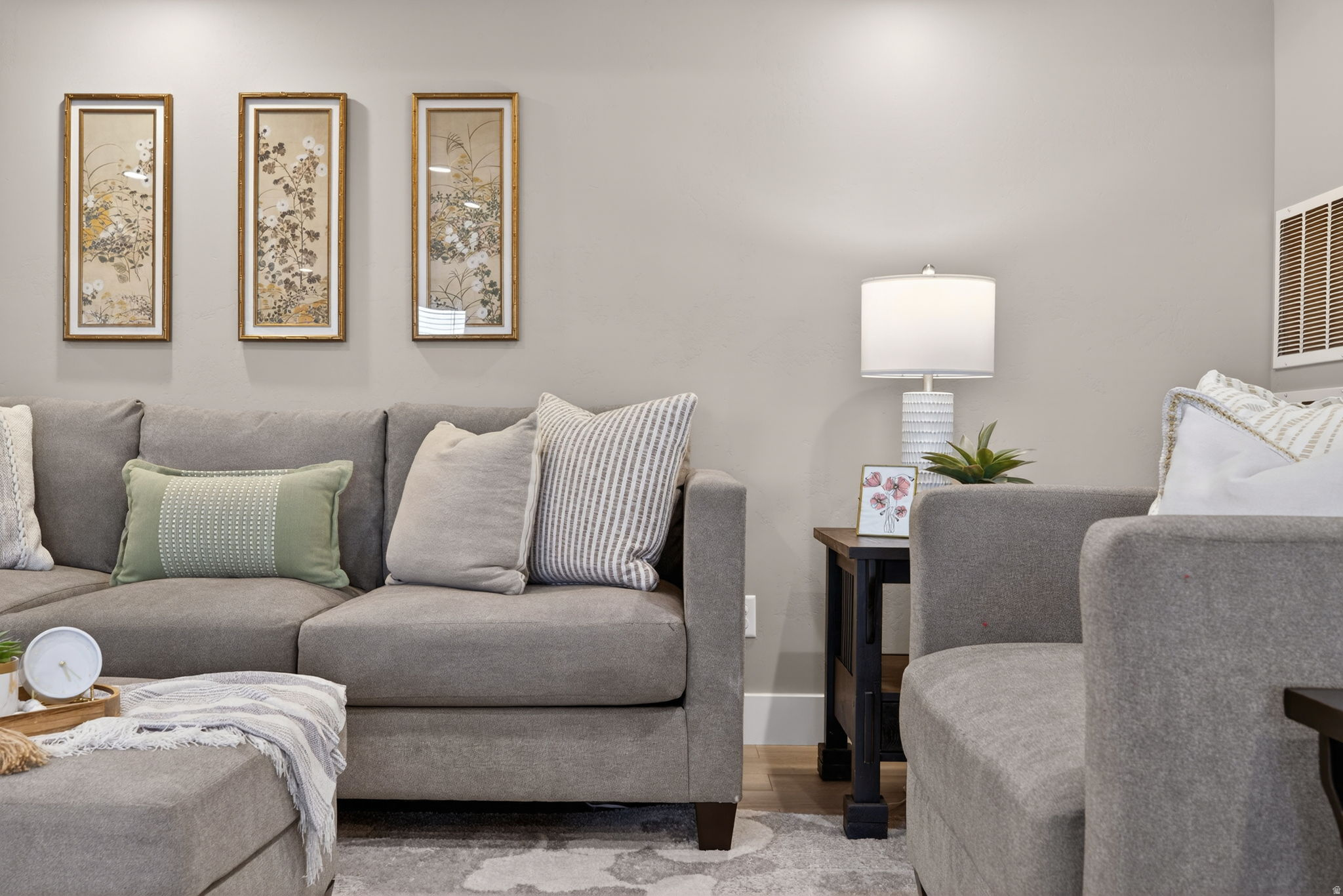 4673 W CANYON VIEW DR