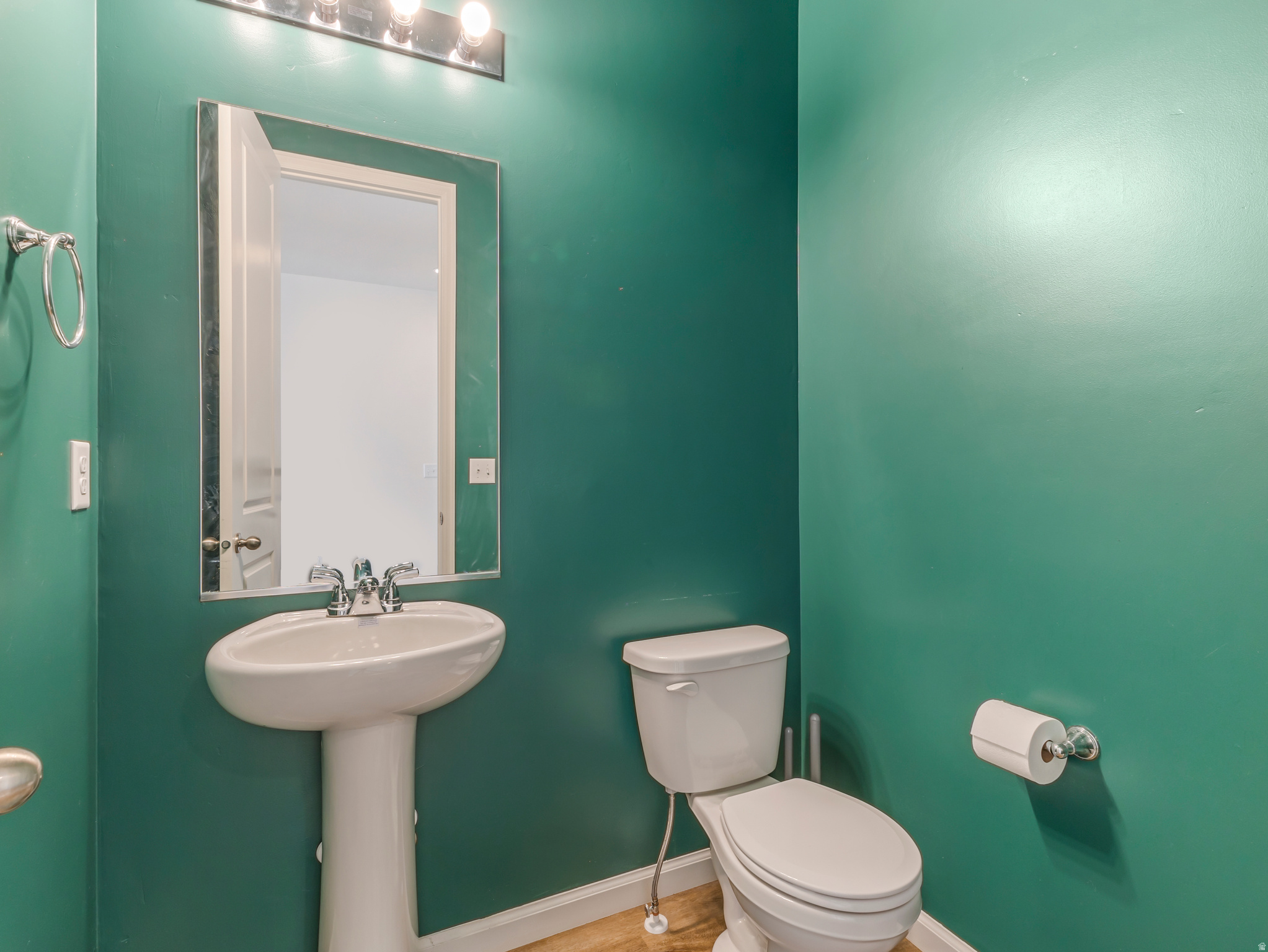 5492 NORTH YEAGER LN