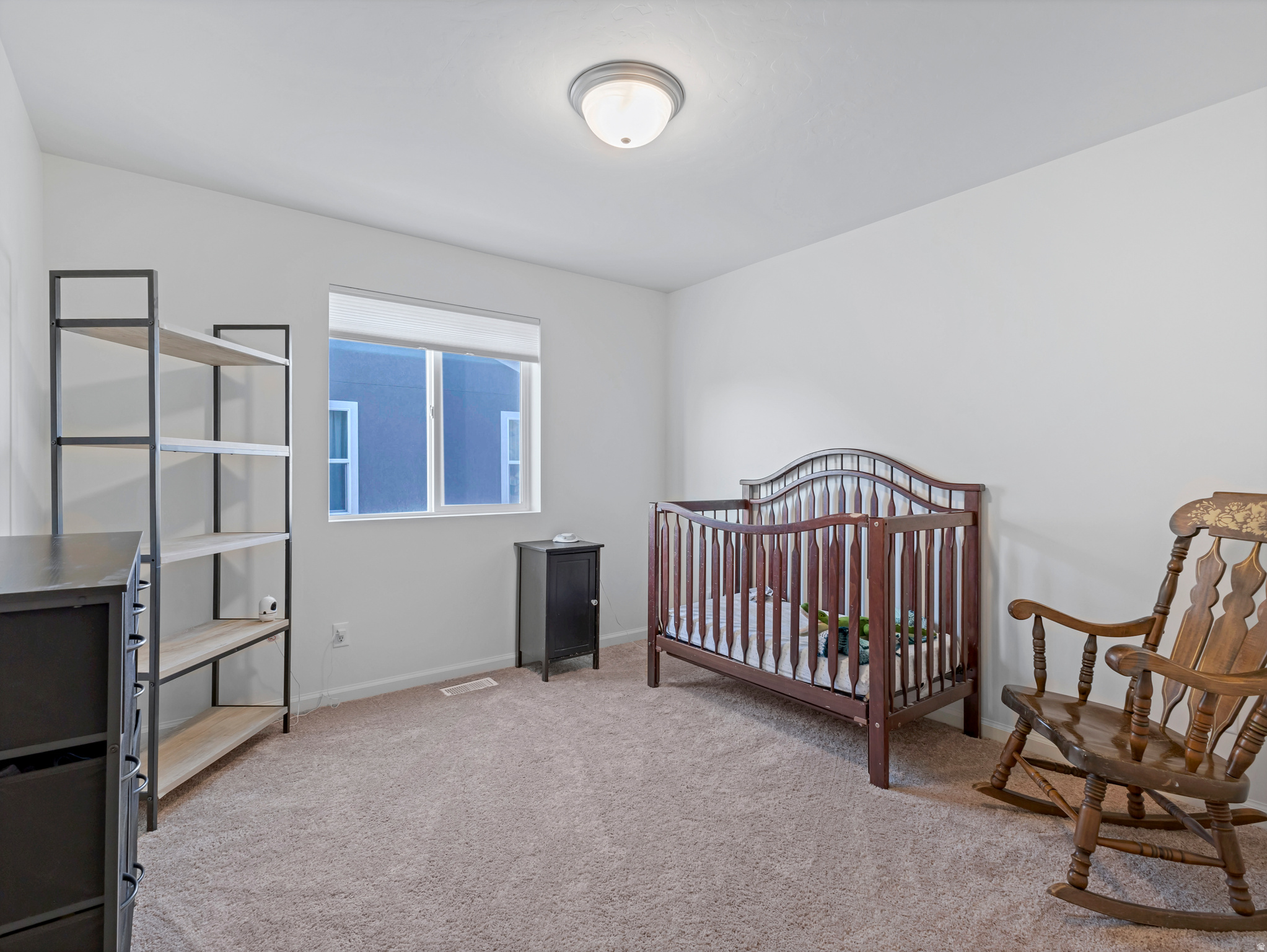 5492 NORTH YEAGER LN