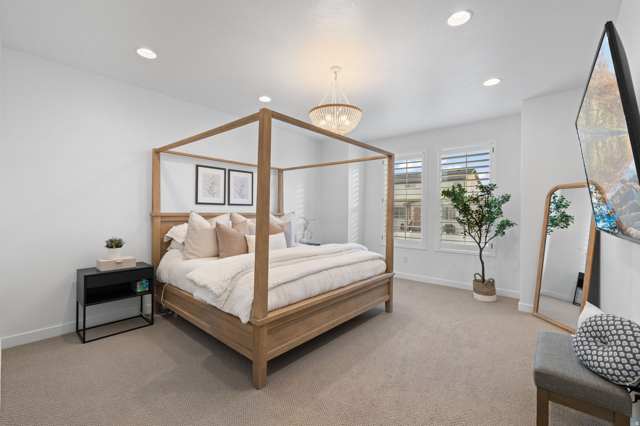 1416 E ERICKSON KNOLL LN