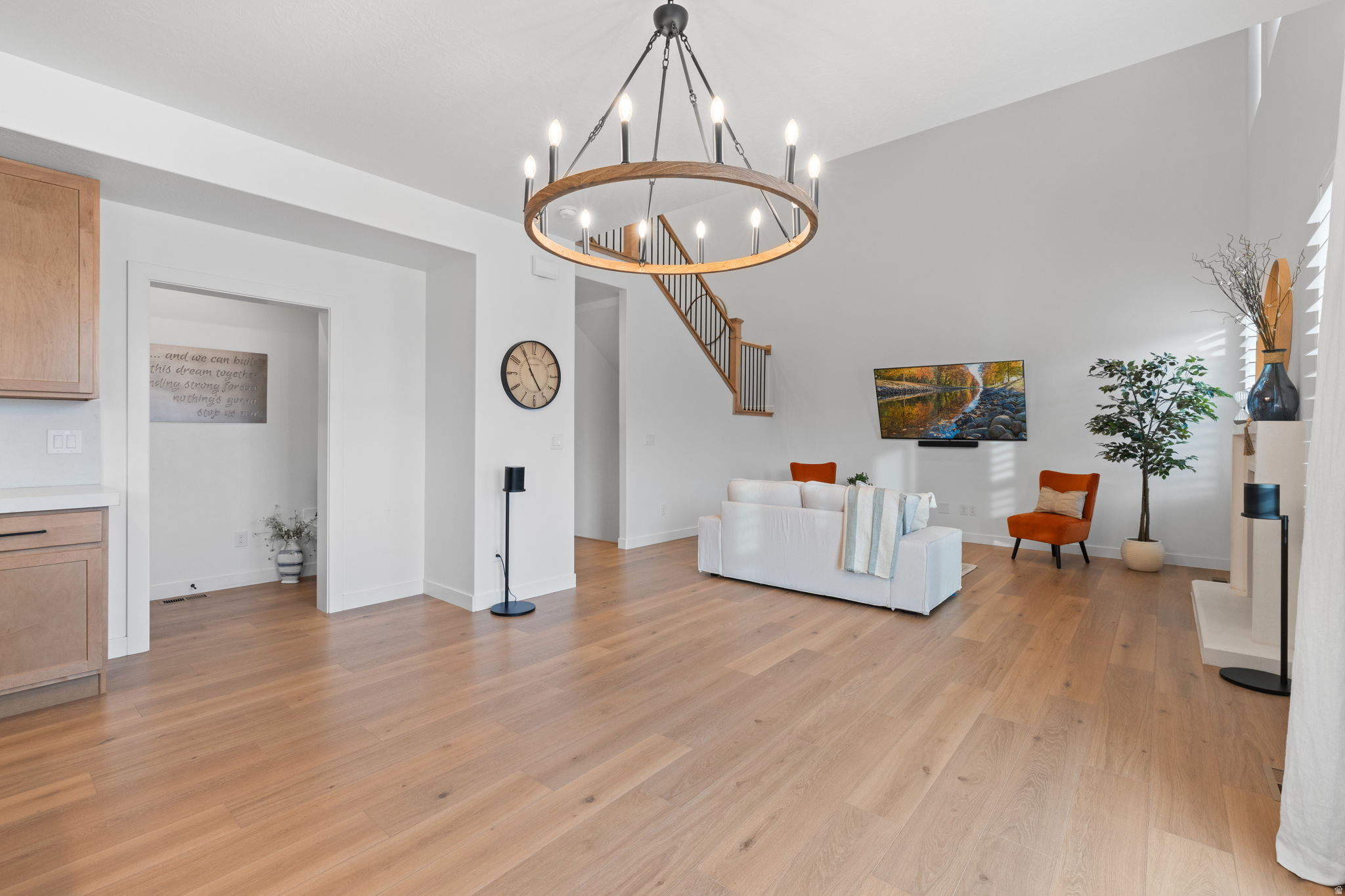 1416 E ERICKSON KNOLL LN