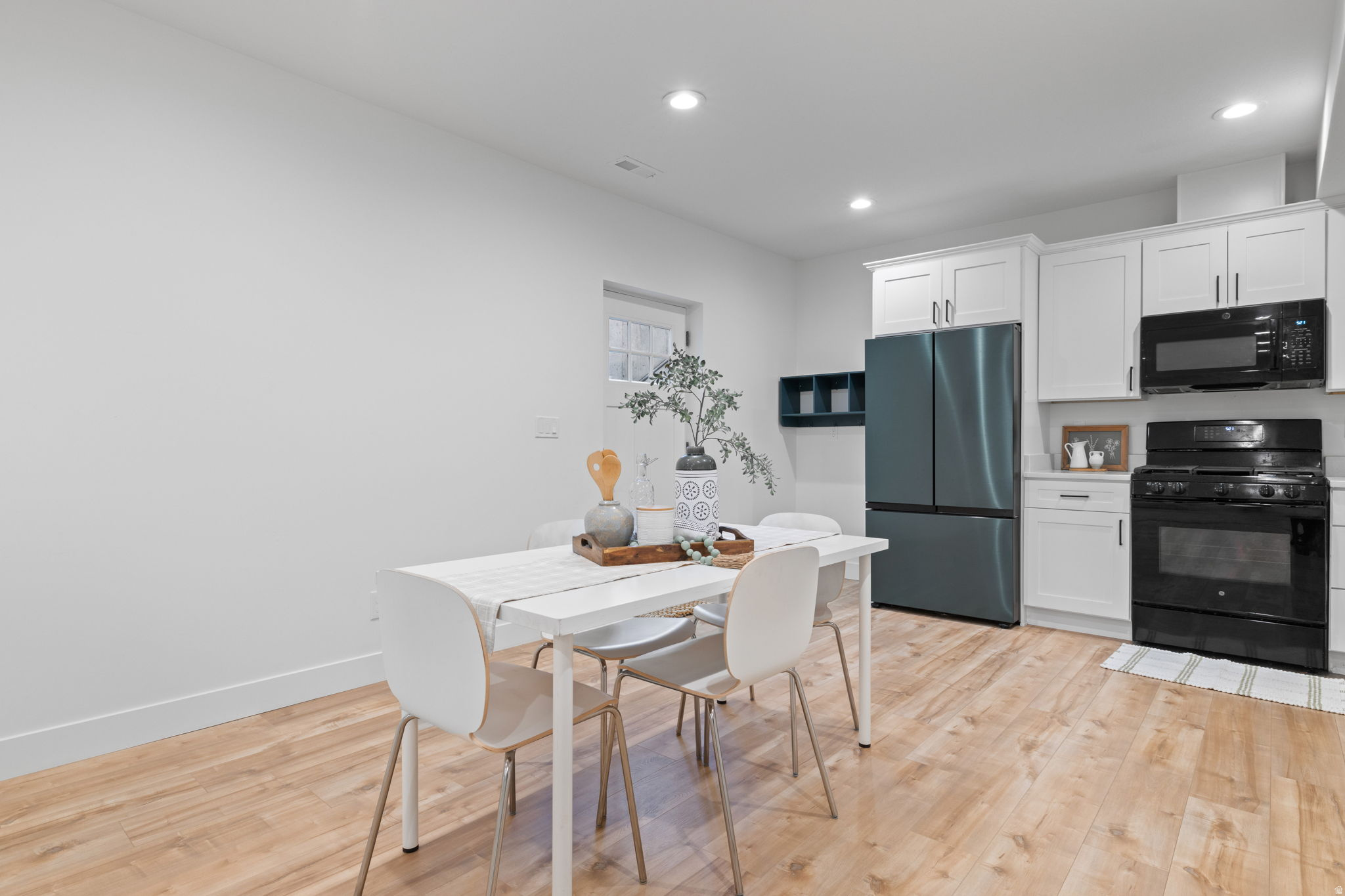 1416 E ERICKSON KNOLL LN