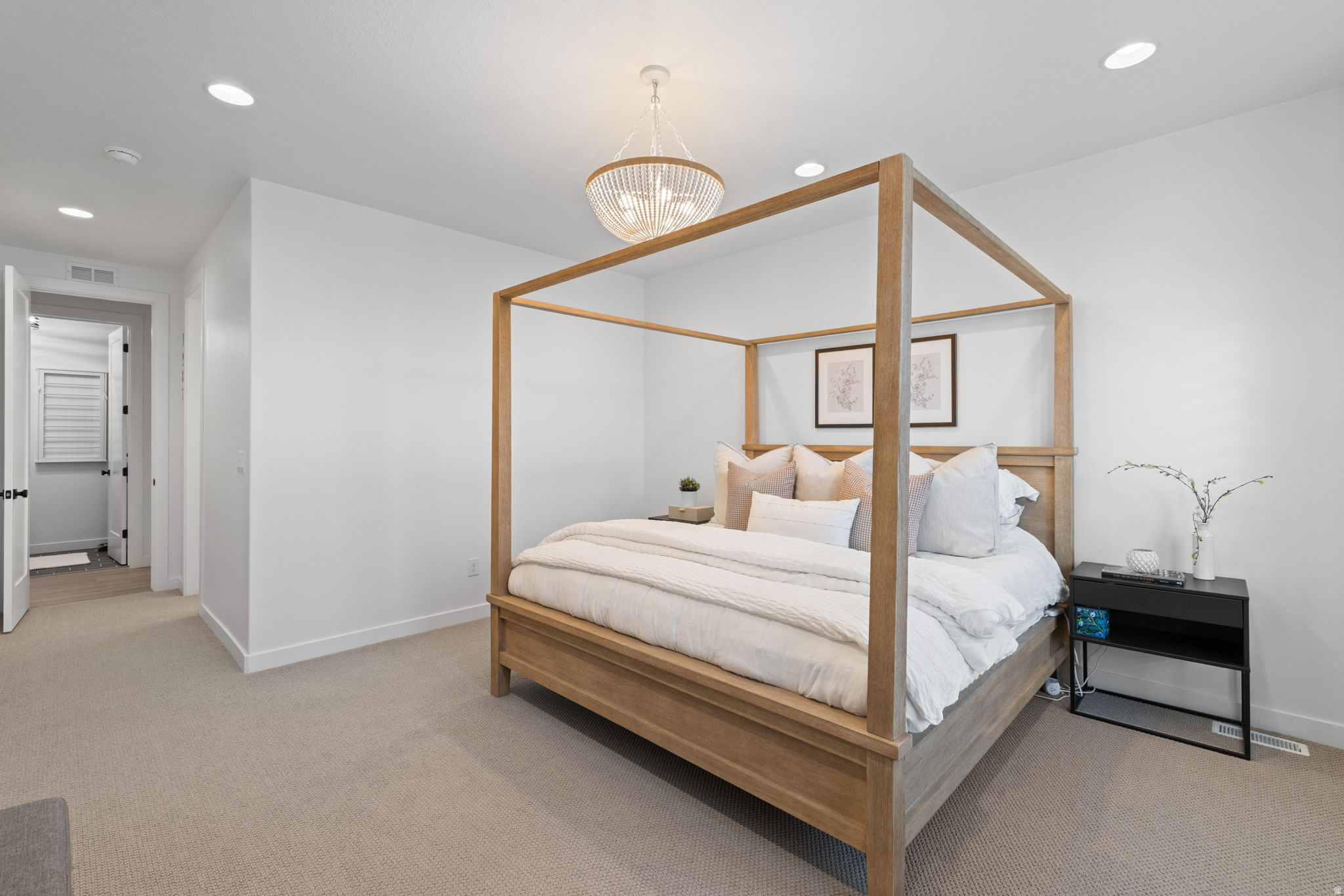 1416 E ERICKSON KNOLL LN