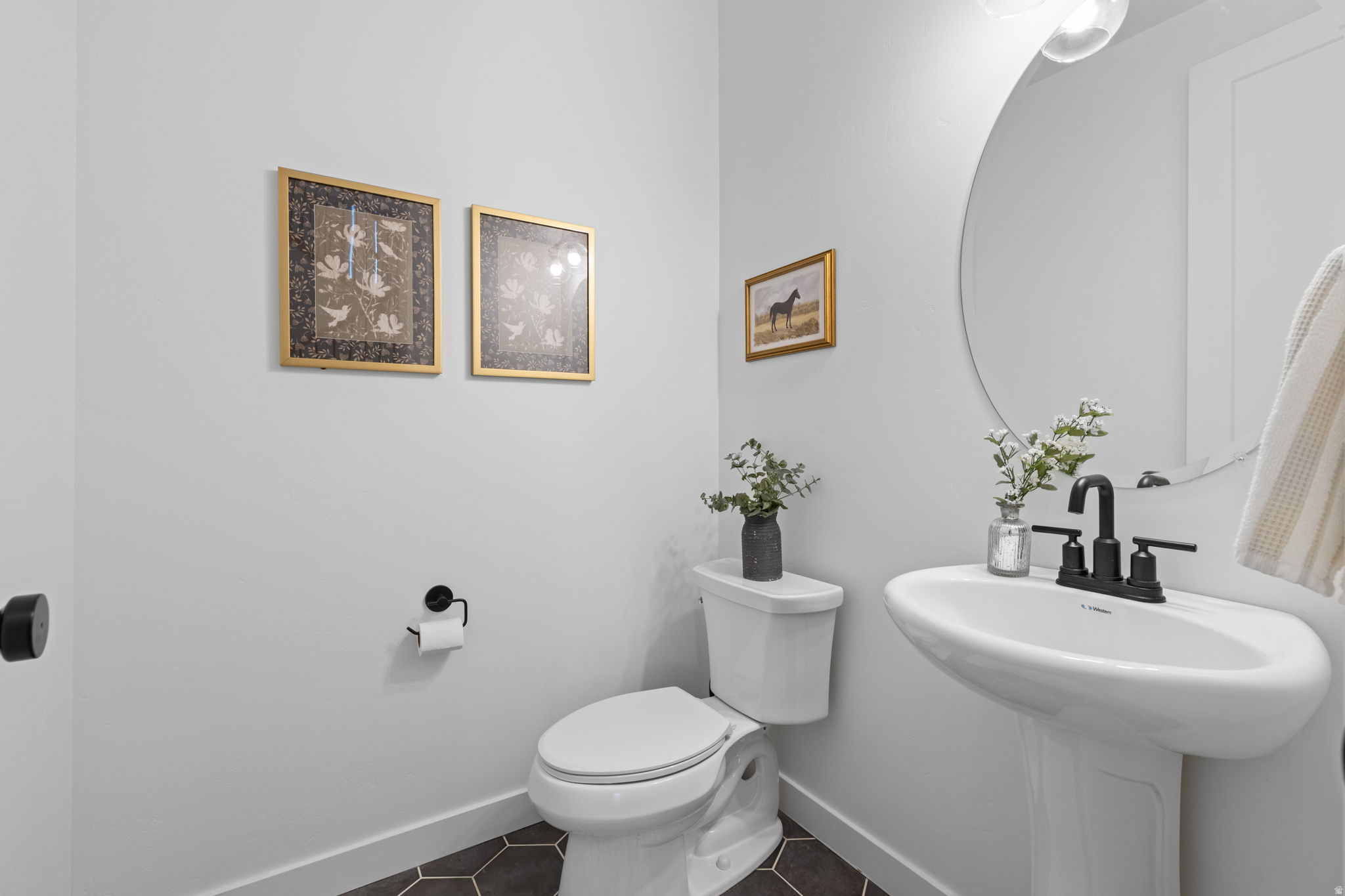 1416 E ERICKSON KNOLL LN