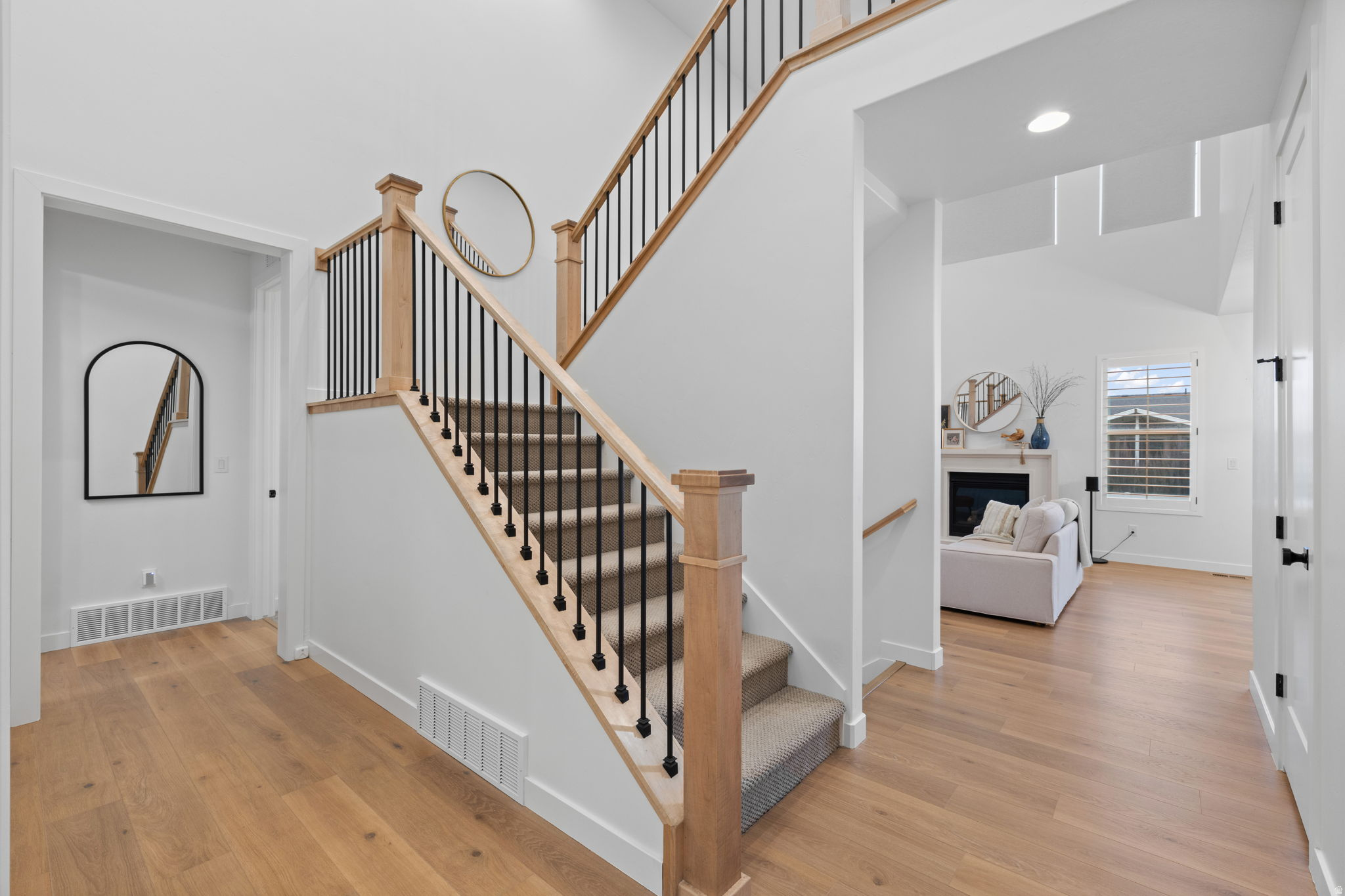 1416 E ERICKSON KNOLL LN