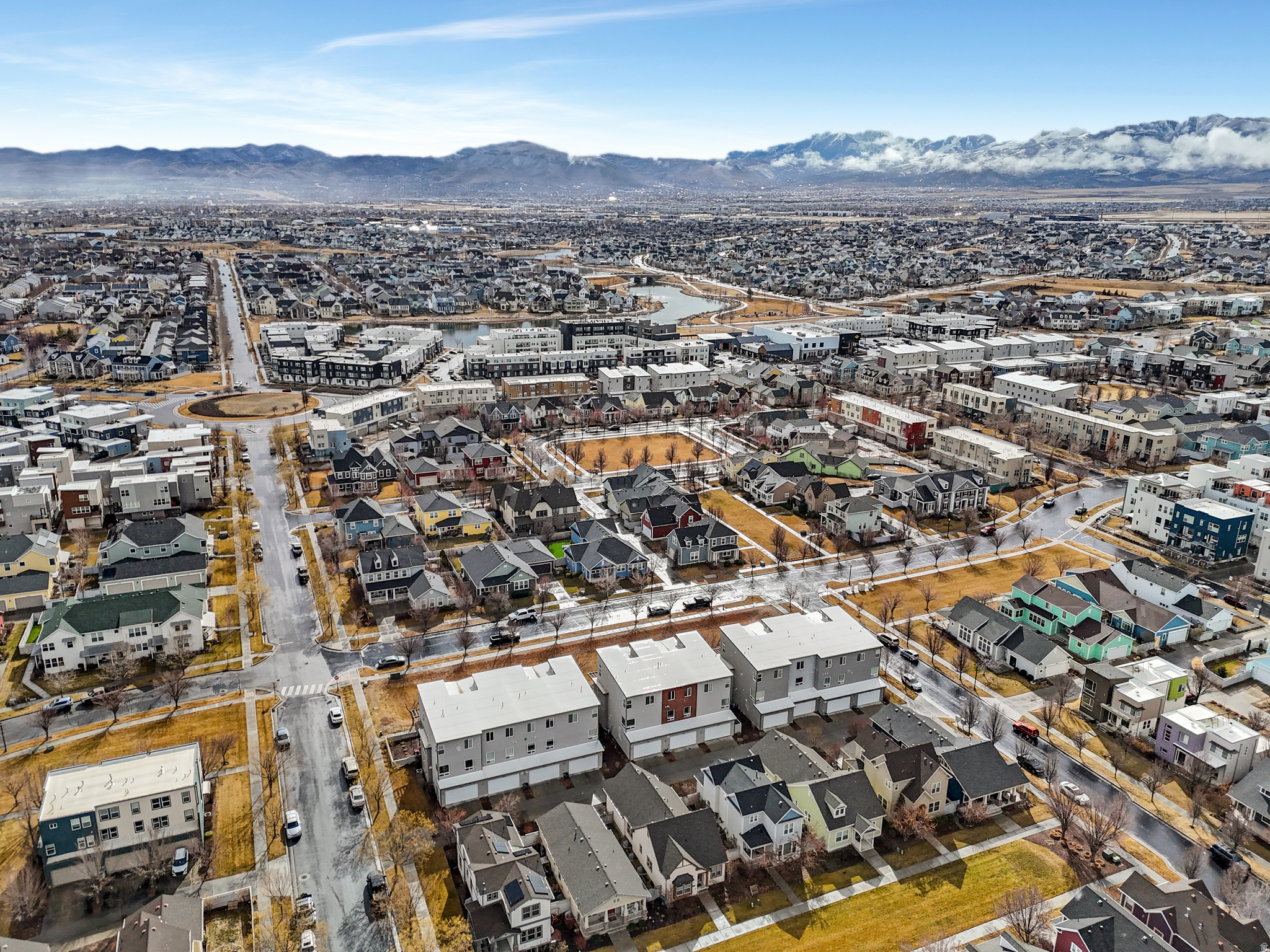 4586 W VERMILLION DR