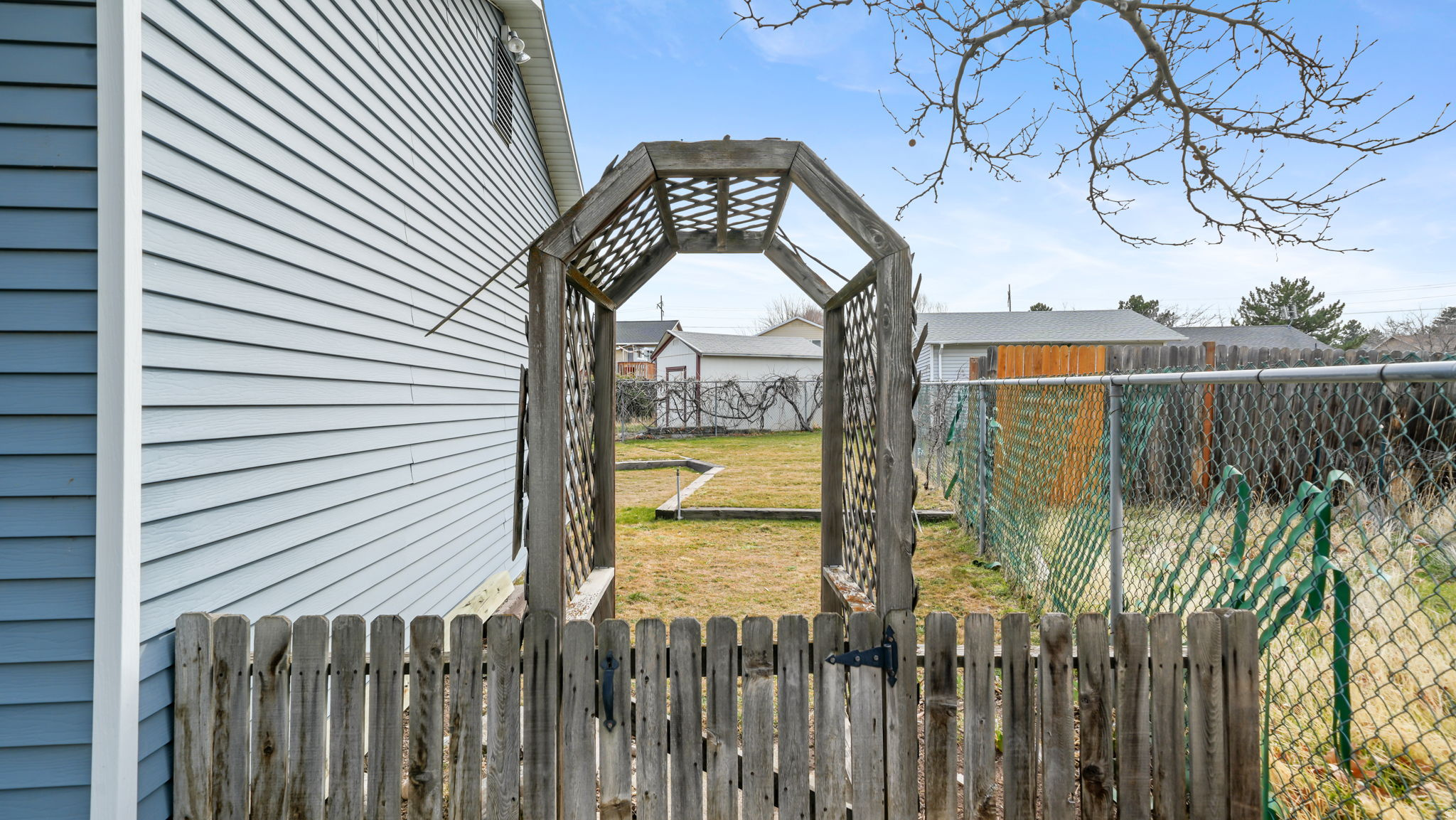 4036 S POWDER VIEW CIR