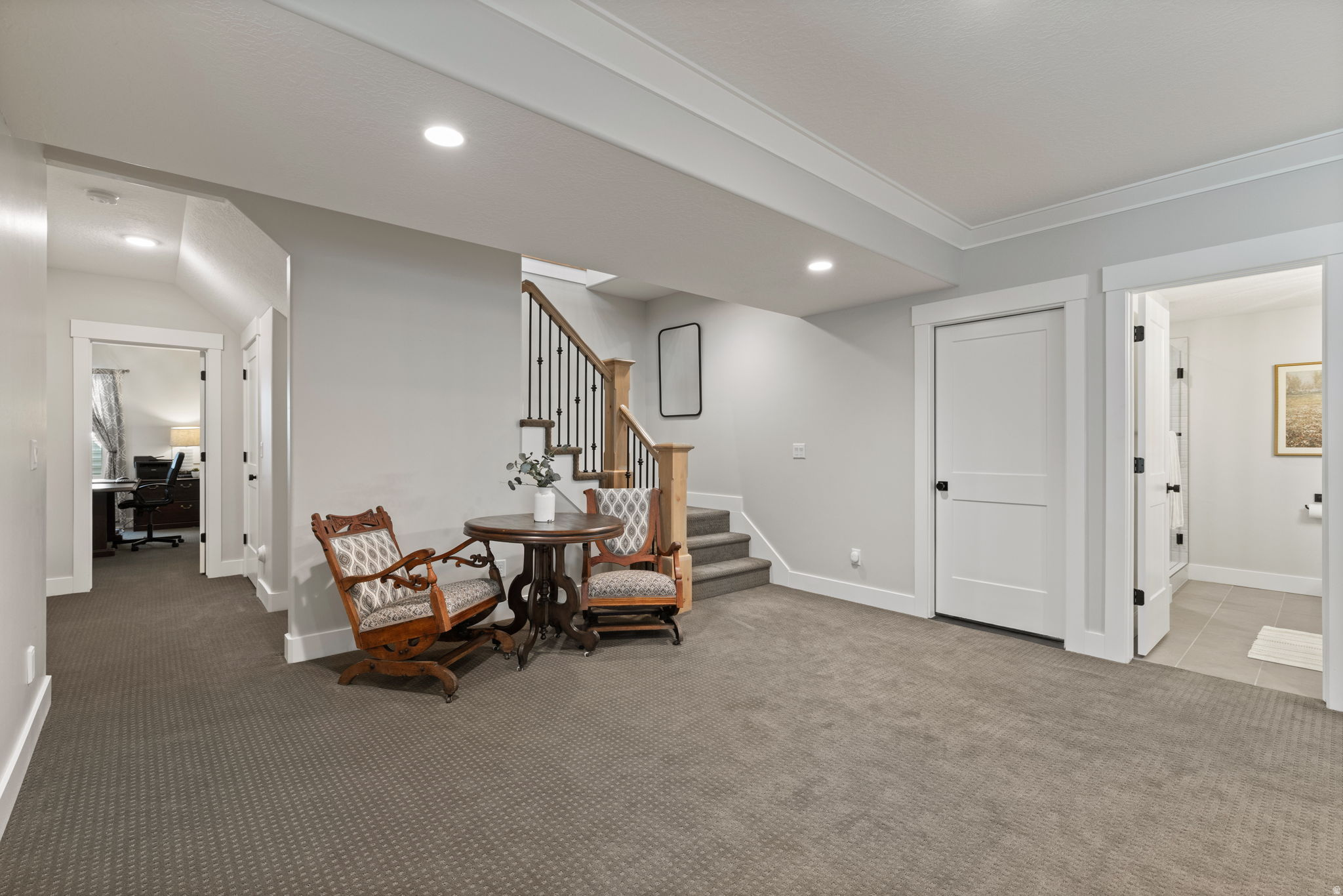 4584 N LA RINGHIERA DR