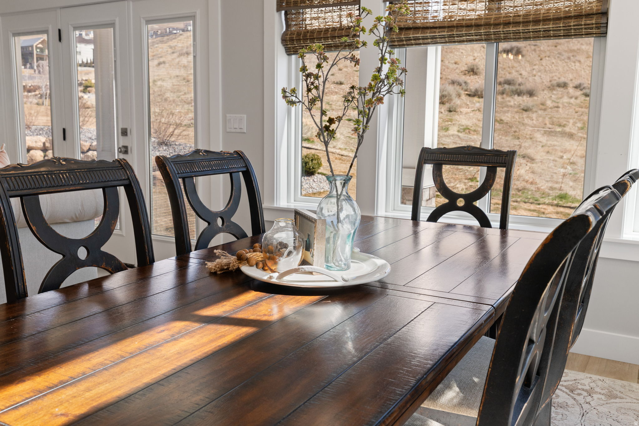 4584 N LA RINGHIERA DR