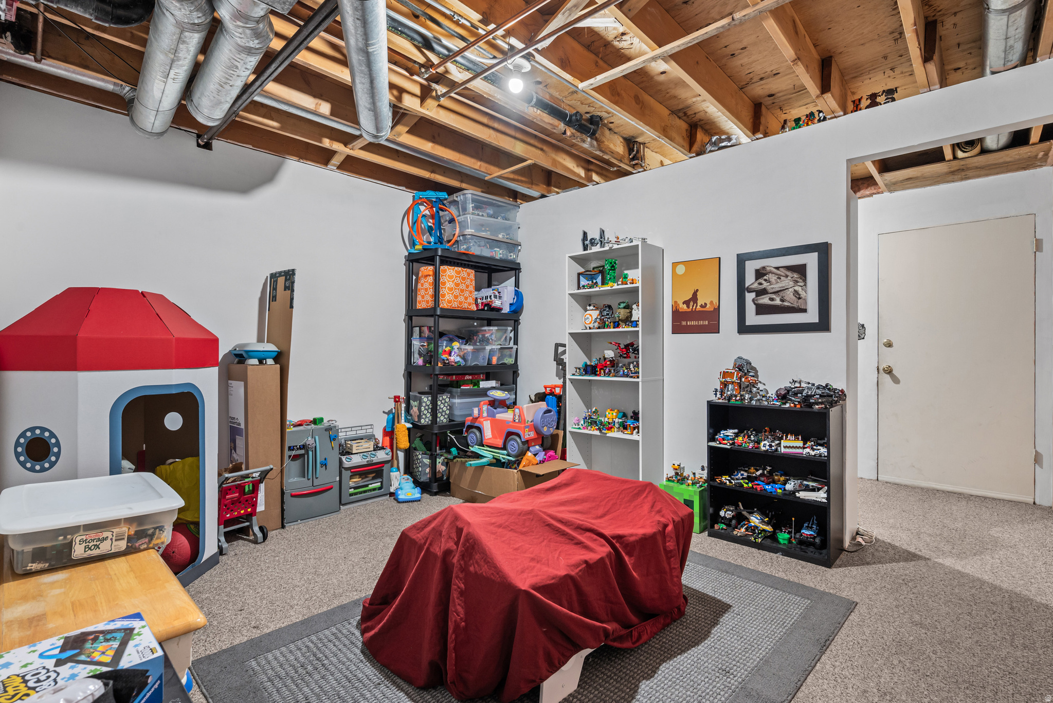 249 W GARDEN PARK