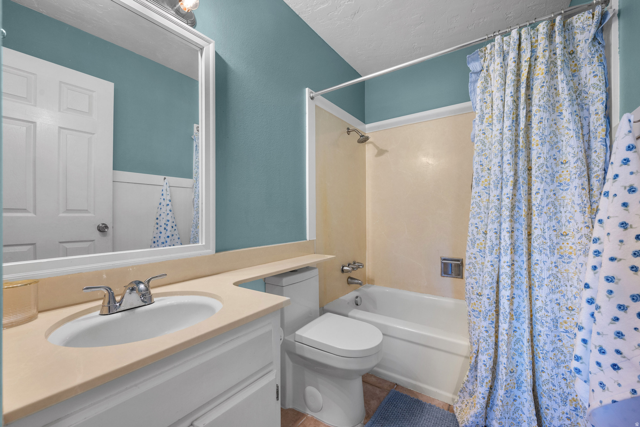249 W GARDEN PARK