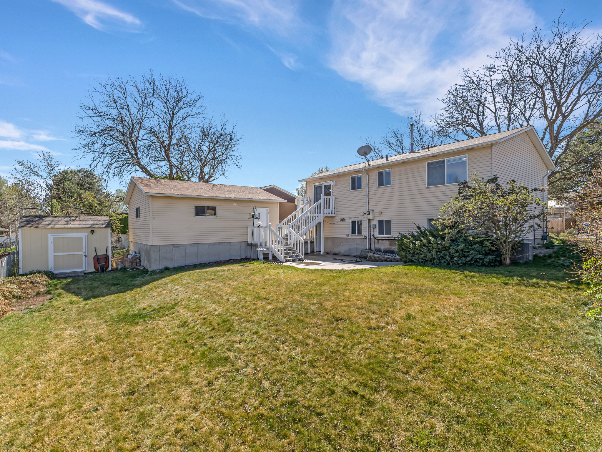 5335 S SYDETTE CIR