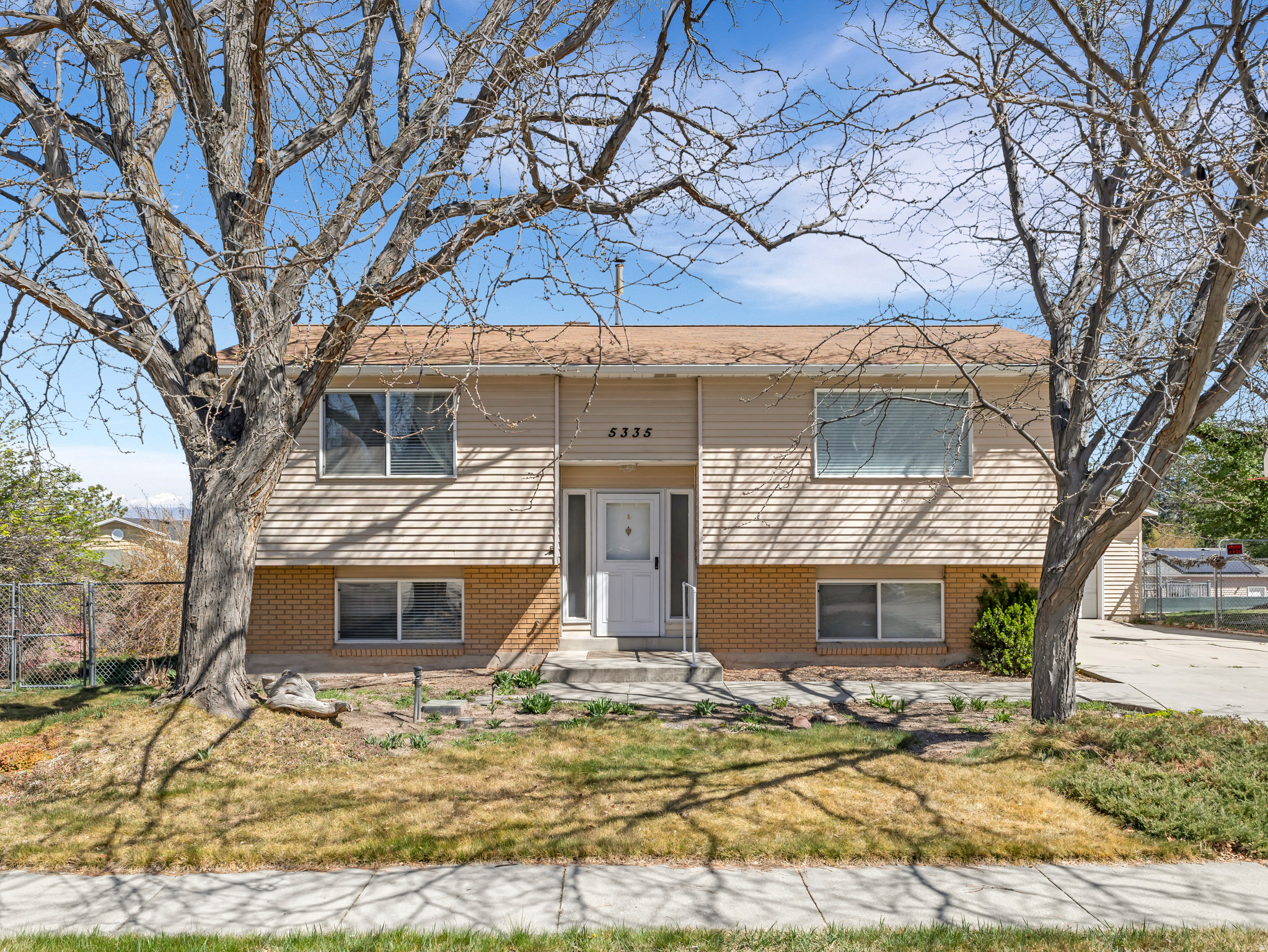 5335 S SYDETTE CIR