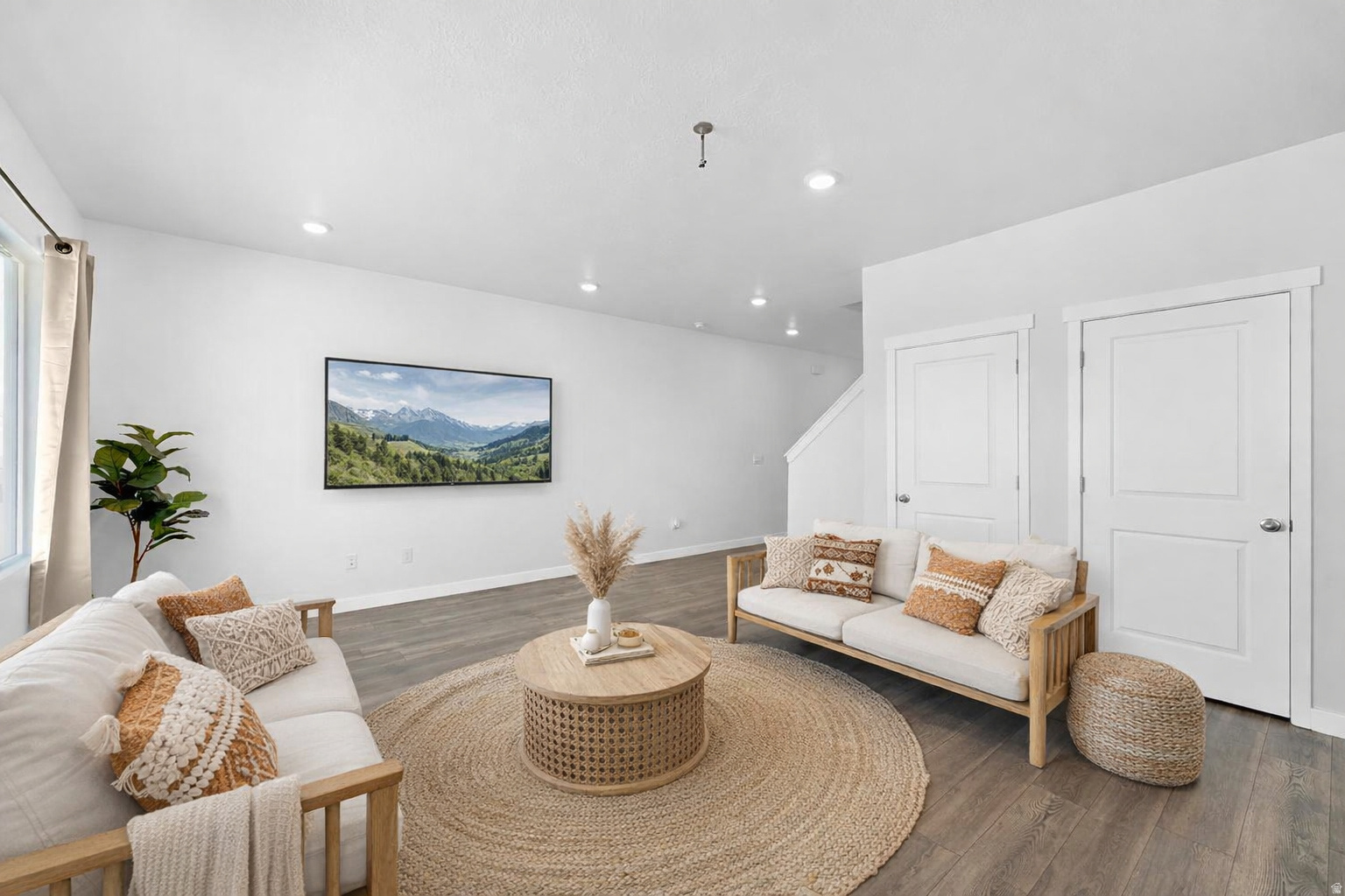 790 S BRUBAKER WAY