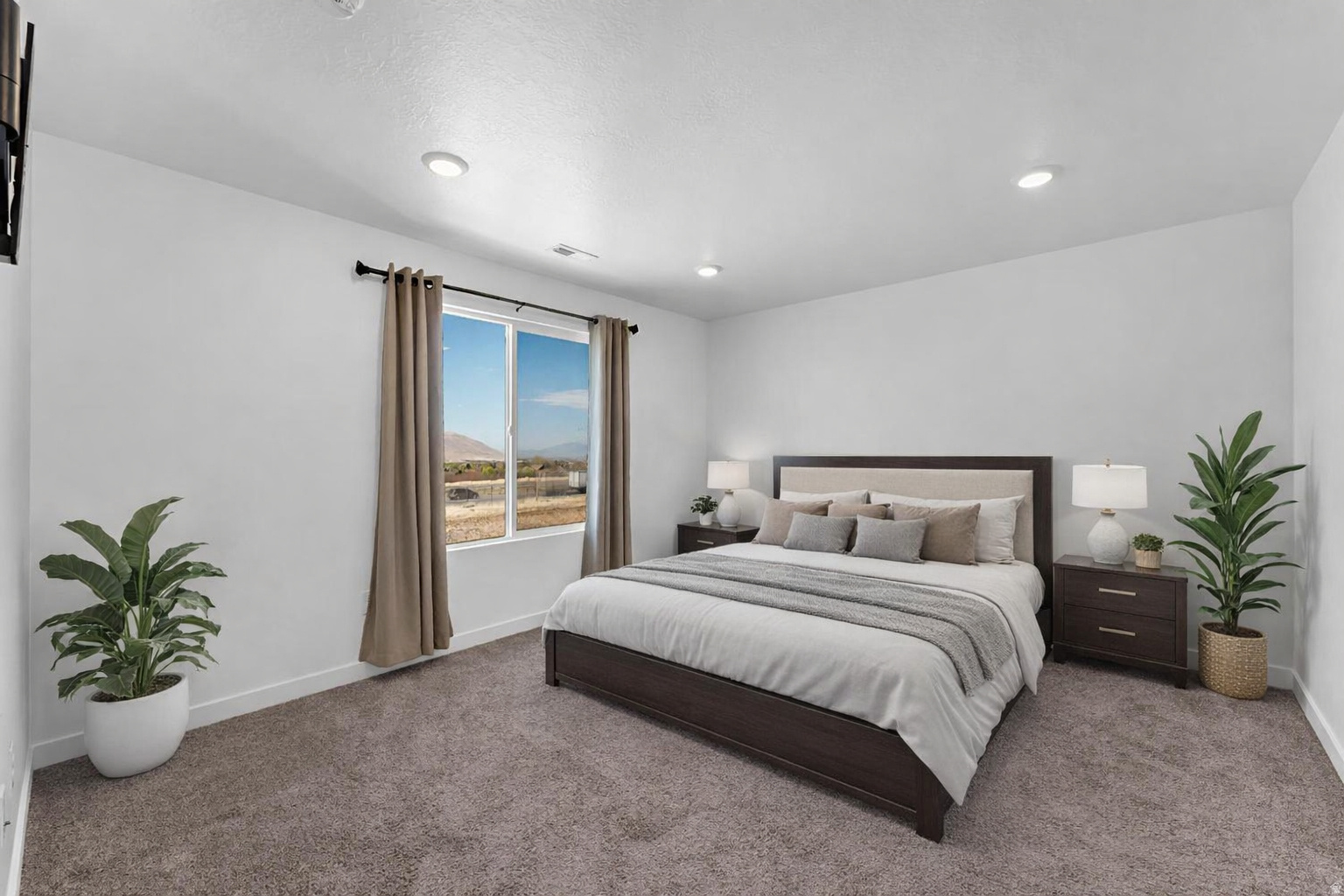 790 S BRUBAKER WAY