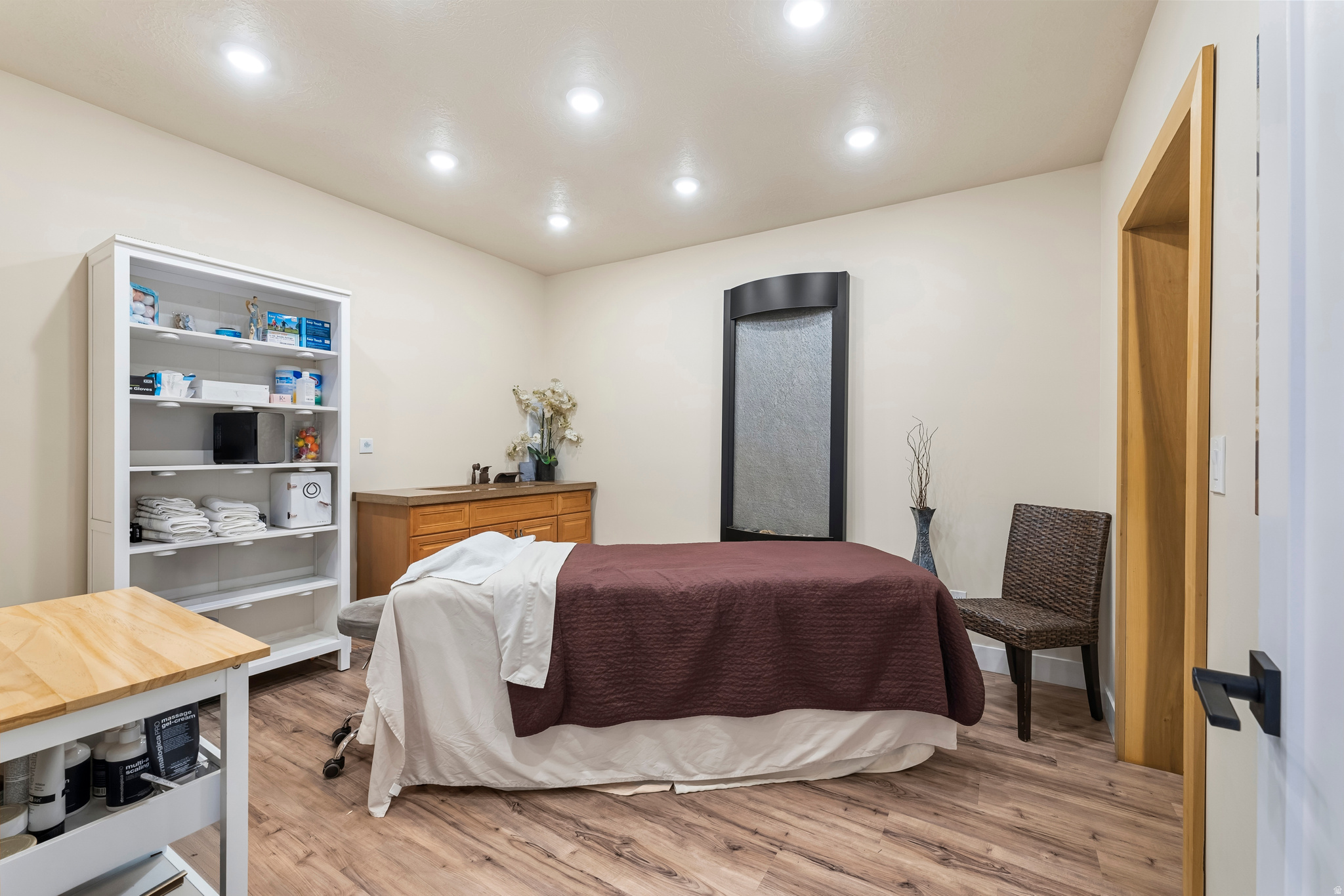 244 W COLUMBINE CIR