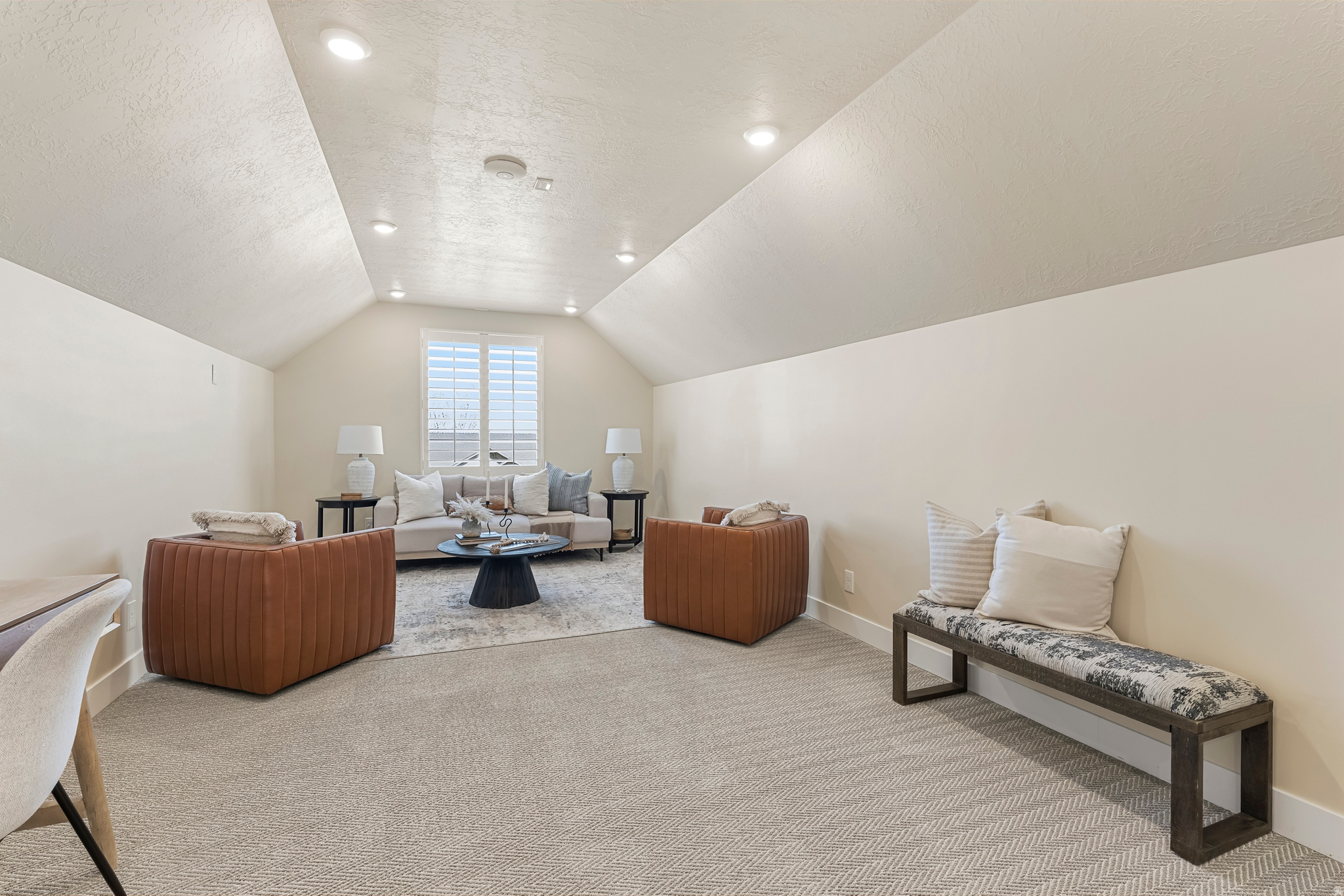 244 W COLUMBINE CIR