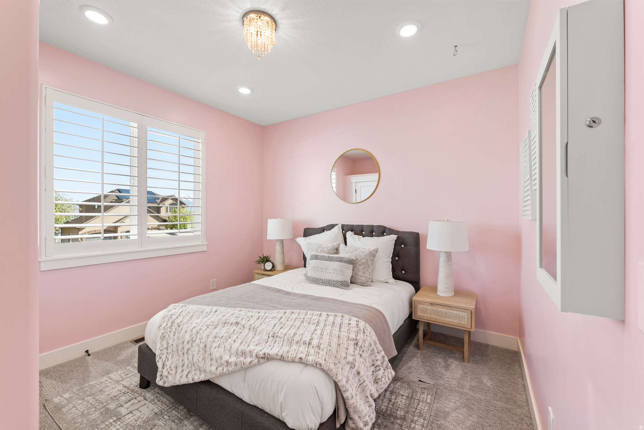 244 W COLUMBINE CIR