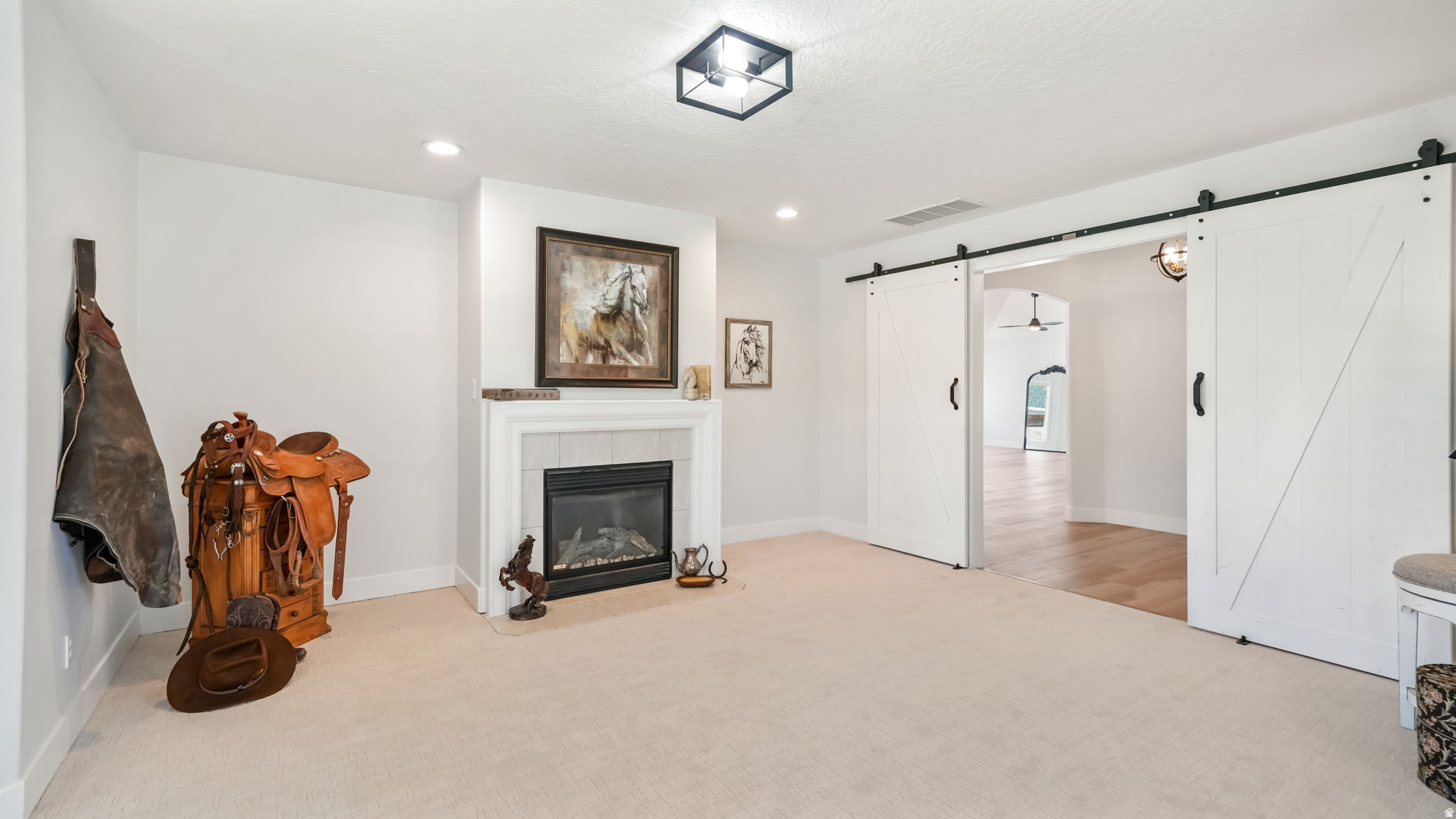 1325 W PARK MEADOWS DR