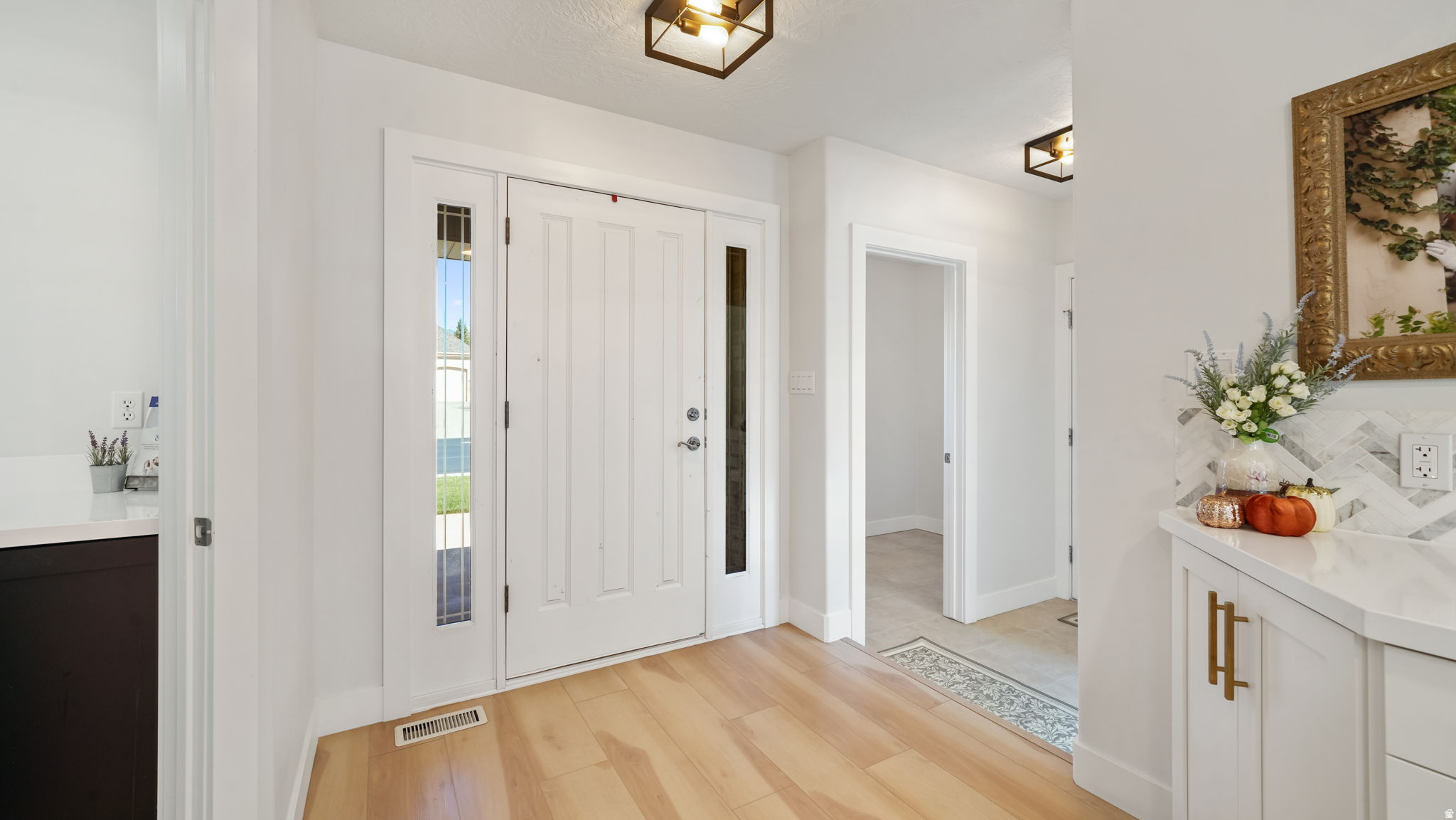 1325 W PARK MEADOWS DR