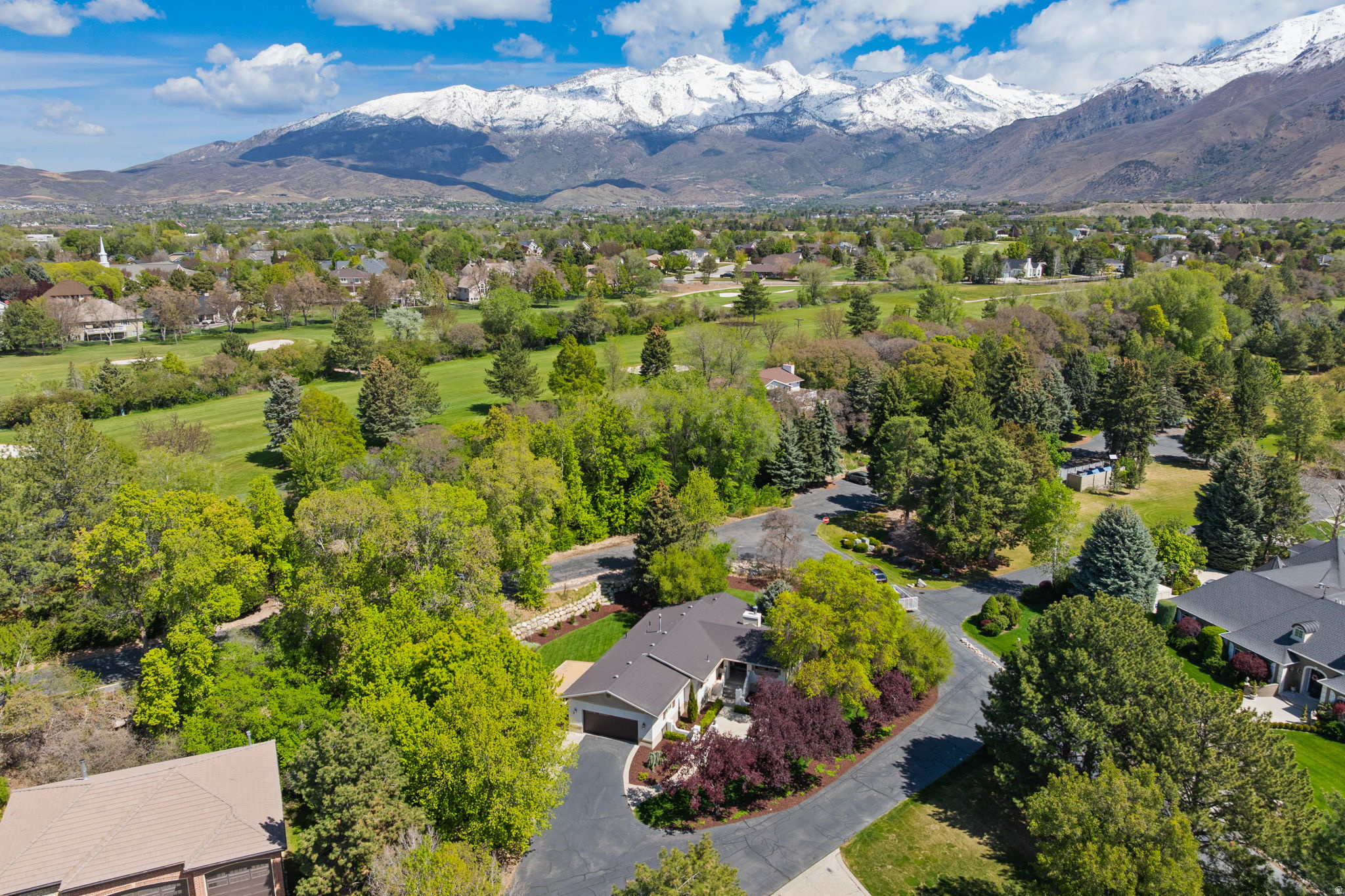 10427 N HIDDEN OAK DR