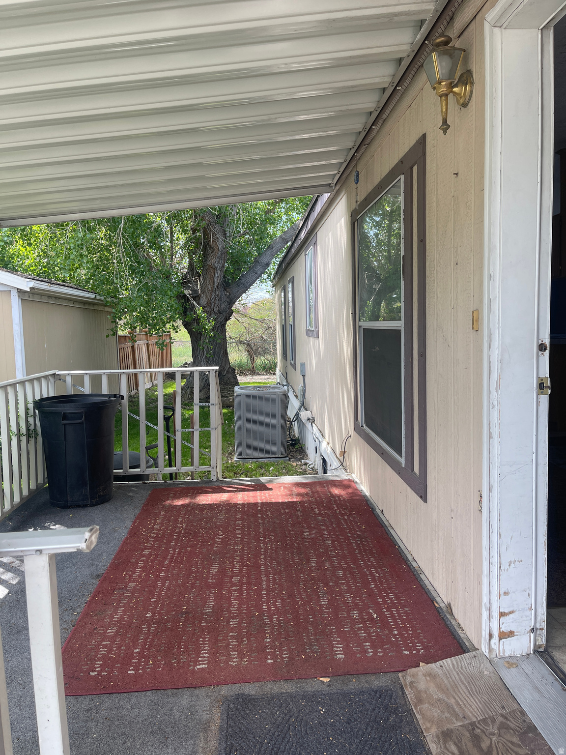 1123 W 465 N