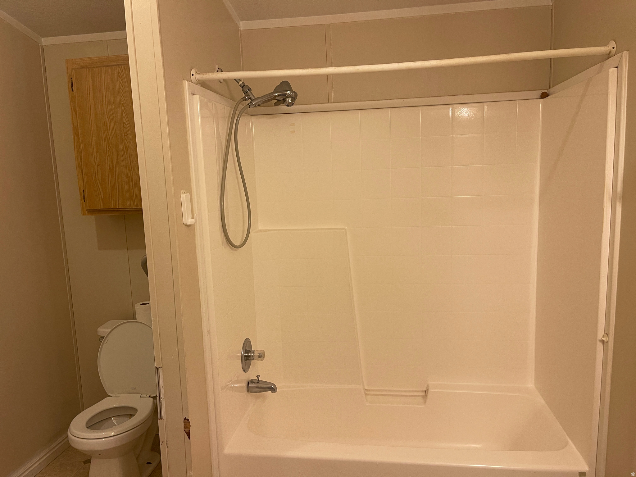 1123 W 465 N