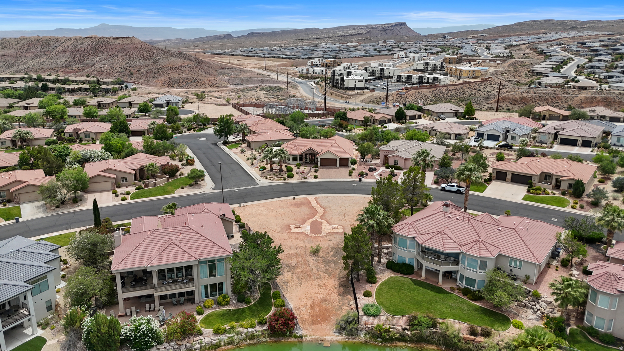 2476 CANYON RIDGE DR Unit: 29