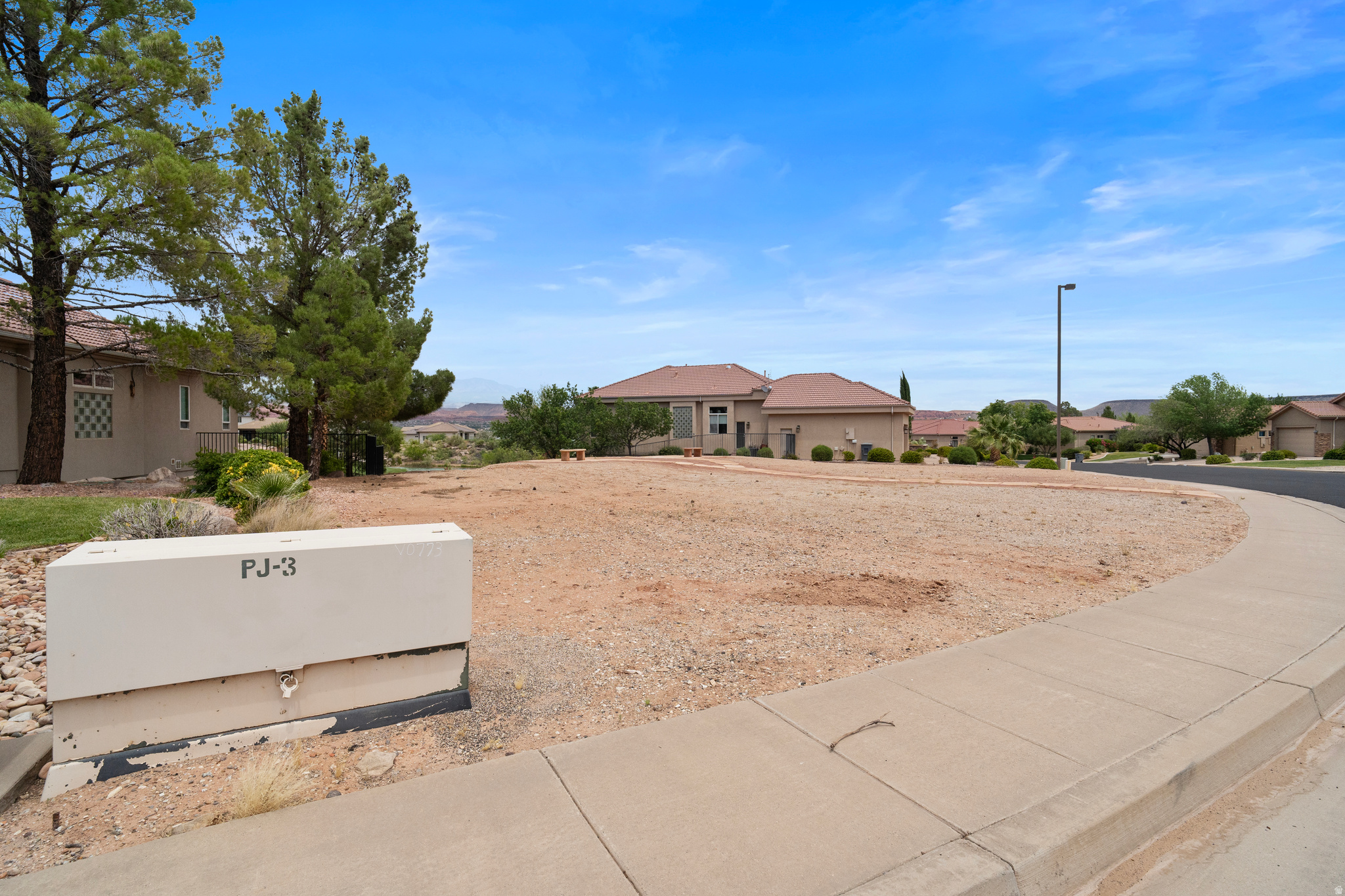2476 CANYON RIDGE DR Unit: 29