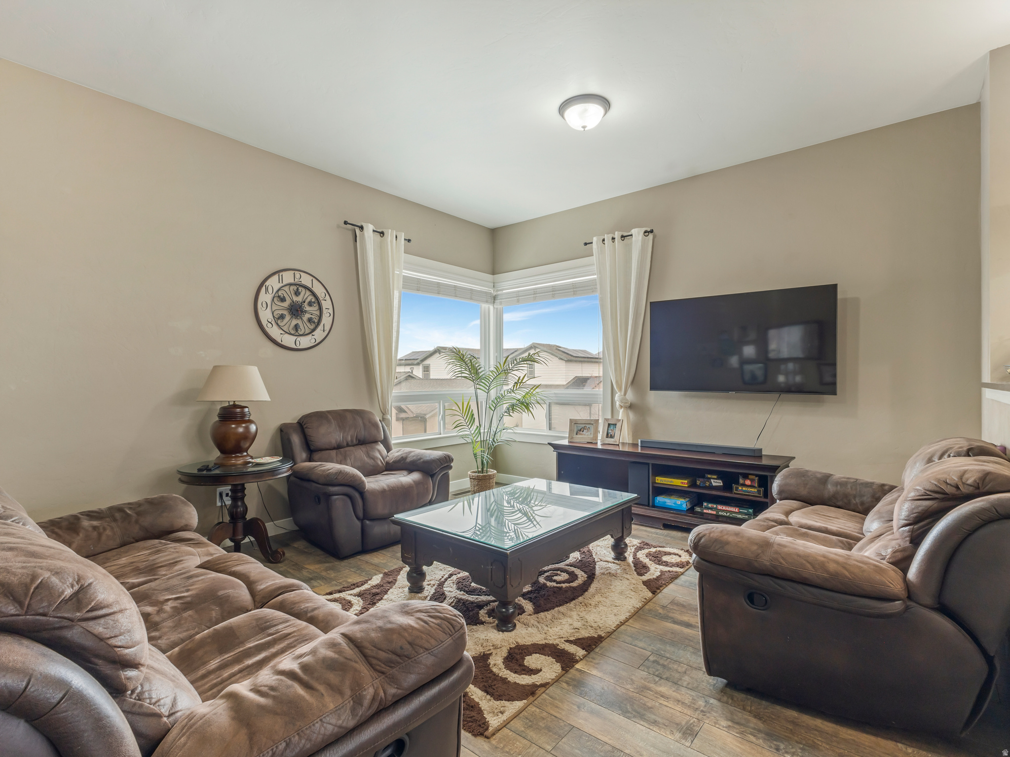 4586 W VERMILLION DR