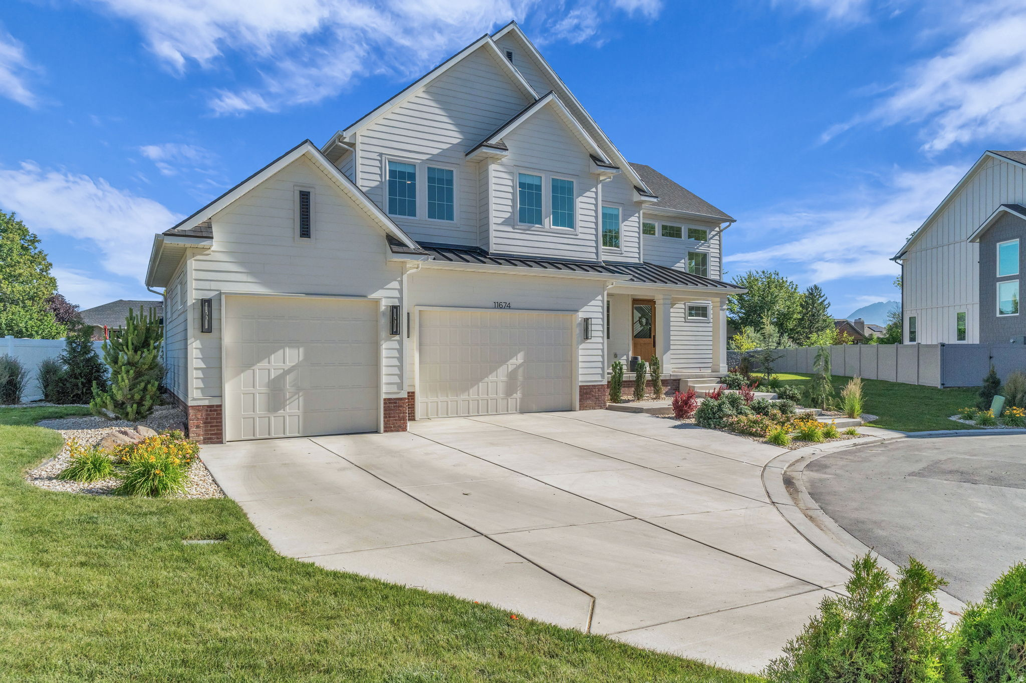 11674 S MYERS PARK LN